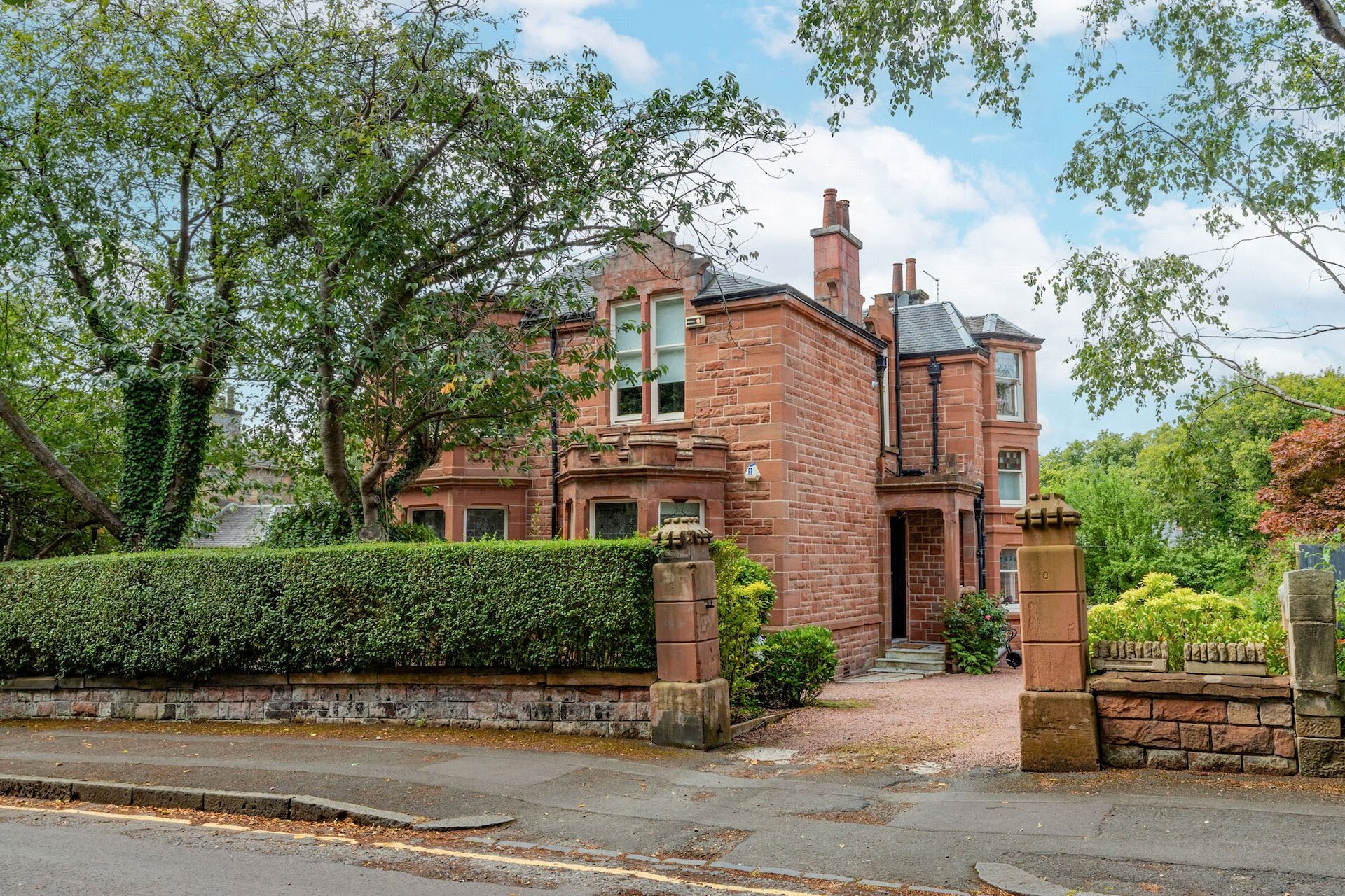 Lower Flat, 8 Torridon Avenue, Dumbreck, Glasgow, G41 5LA - Picture #1