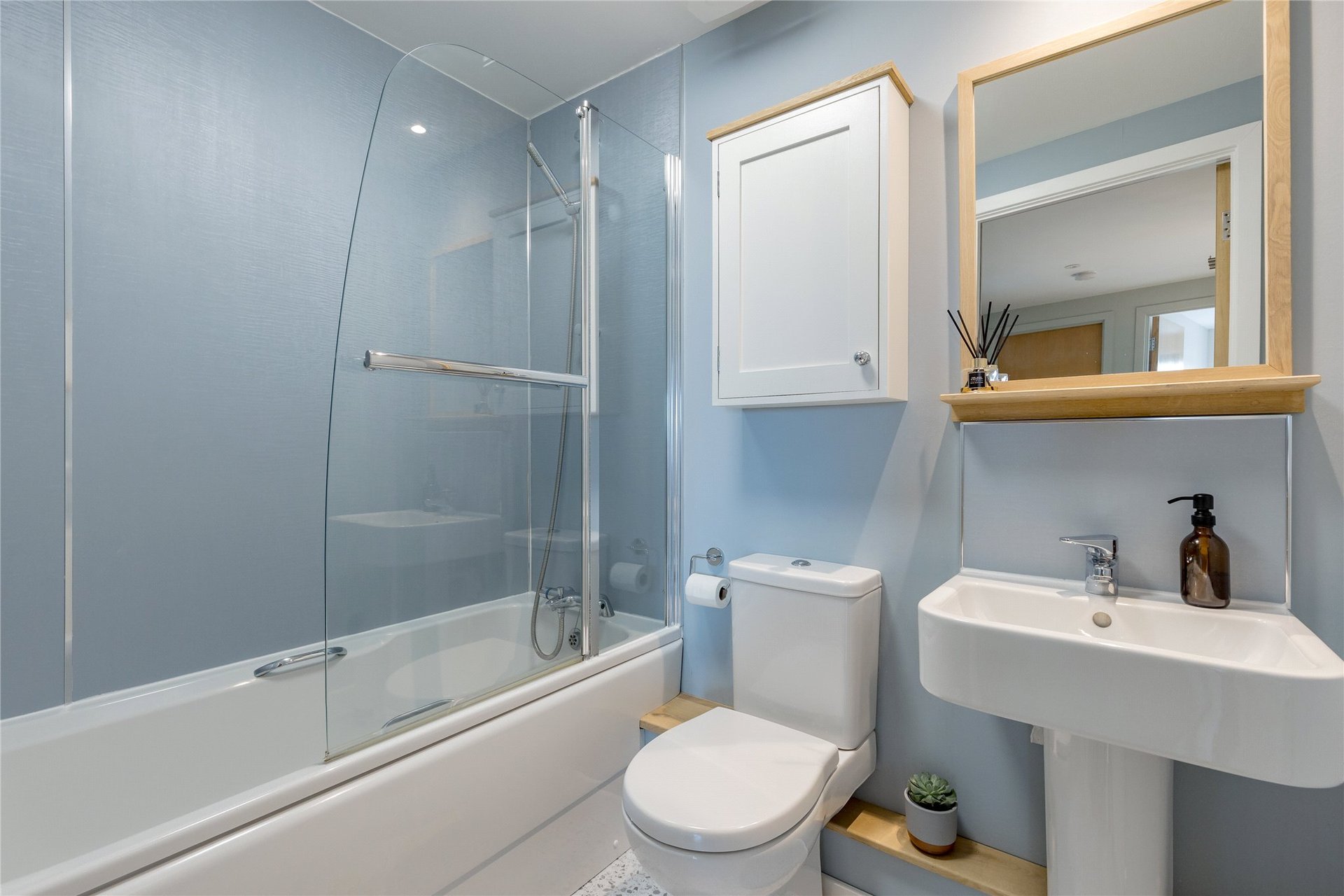 Flat 8, 68 Newhaven Place, Edinburgh, EH6 4TG - Picture #14