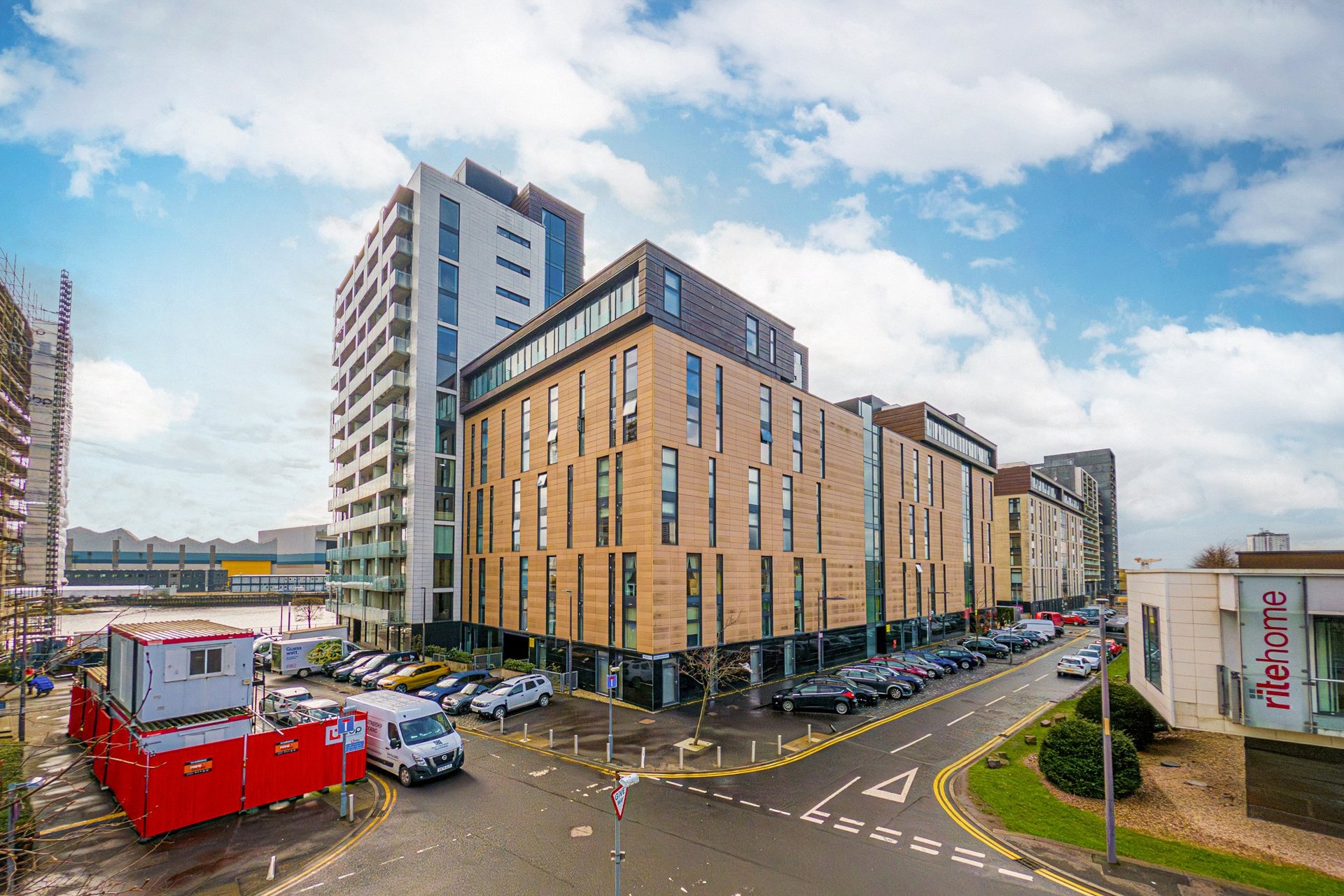 7/3, 12 Castlebank Place, Glasgow Harbour, Glasgow, G11 6BW - Picture #1