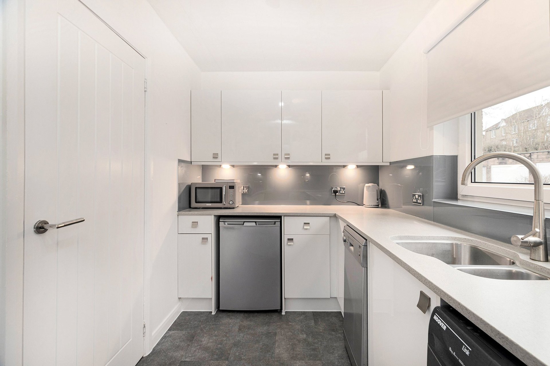 2 Queens Court, Milngavie, G62 6QA - Picture #9