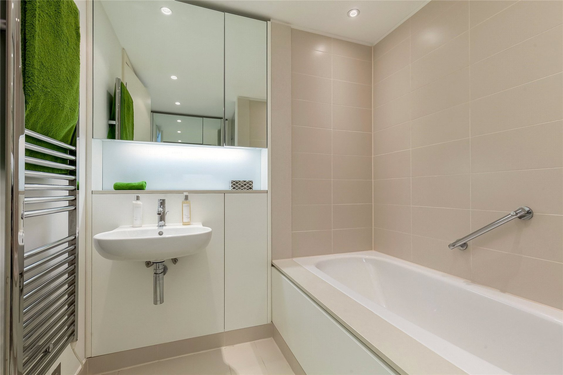 Flat 33, 28 Simpson Loan, Quartermile, Edinburgh, EH3 9GG - Picture #10