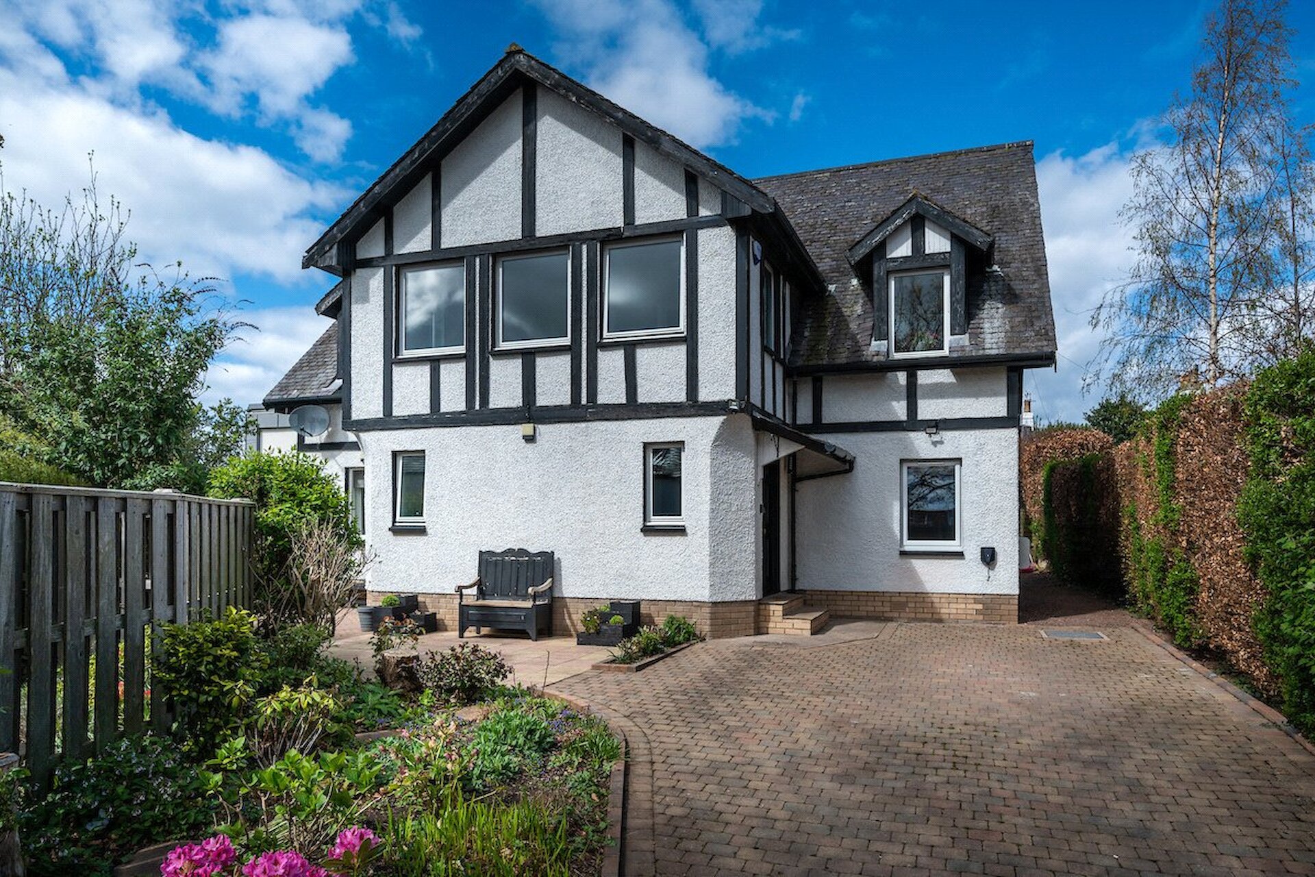 The Lodge, Main Street, Gullane, East Lothian, EH31 2AS - Picture #1