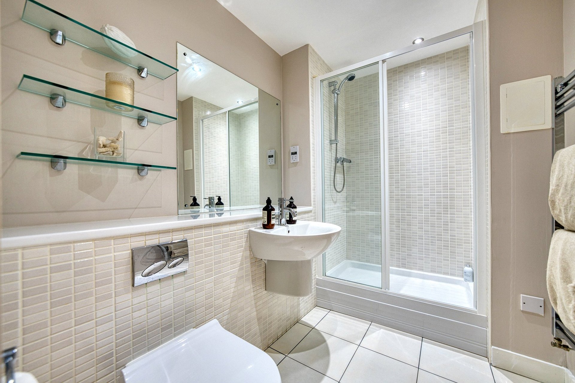34 Morven Drive, Clarkston, Glasgow, G76 7NH - Picture #9