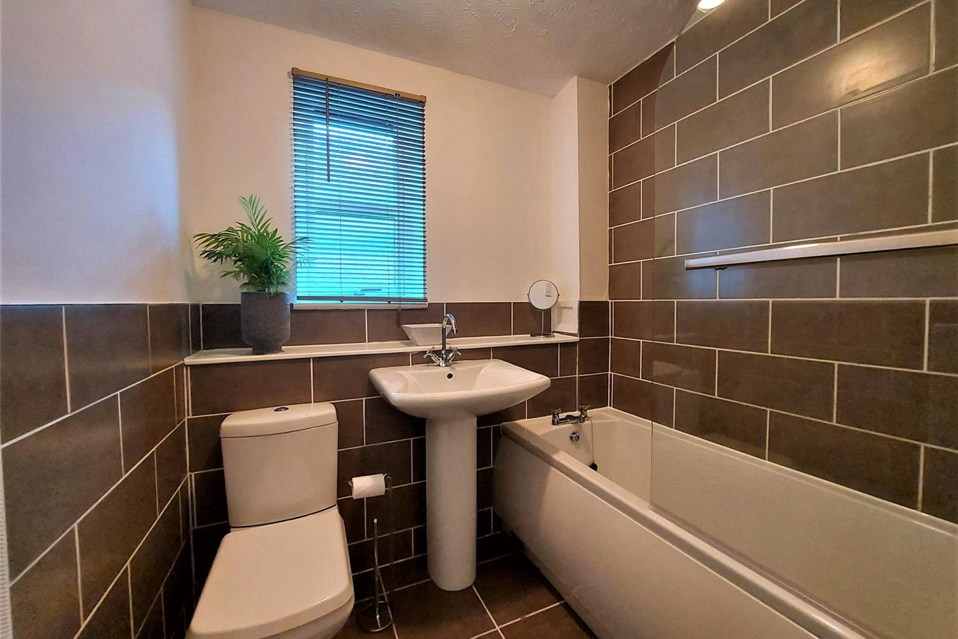 15/2 St Leonards Lane, Newington, Edinburgh, EH8 9SD - Picture #7