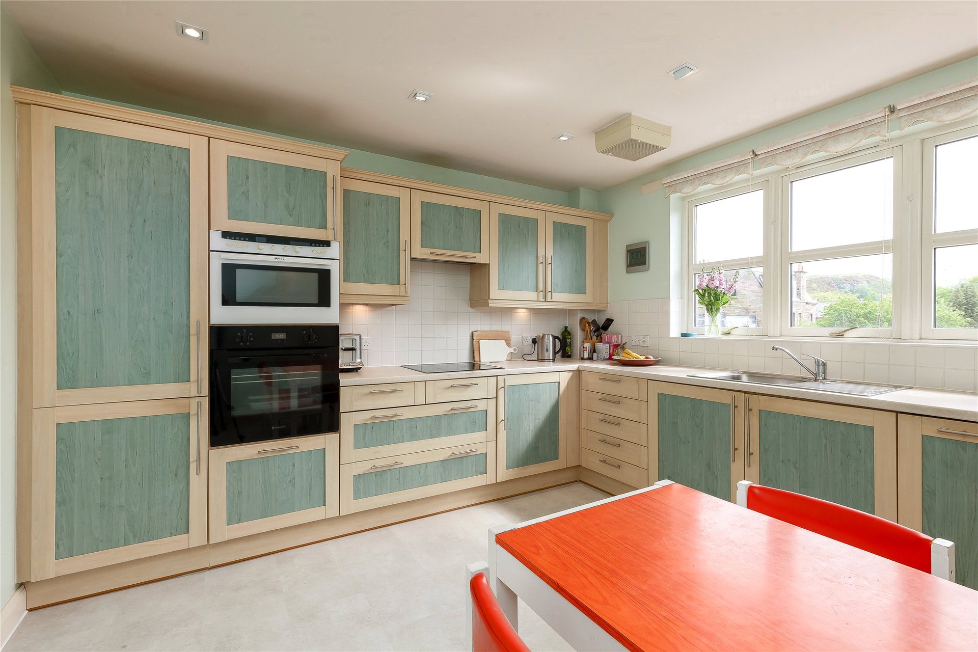 31/7 Hermitage Drive, Morningside, Edinburgh, EH10 6BY - Picture #9