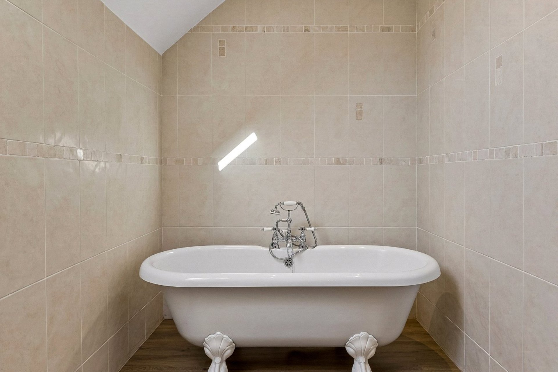 Cairnview, Carluke, South Lanarkshire, ML8 4QR - Picture #35