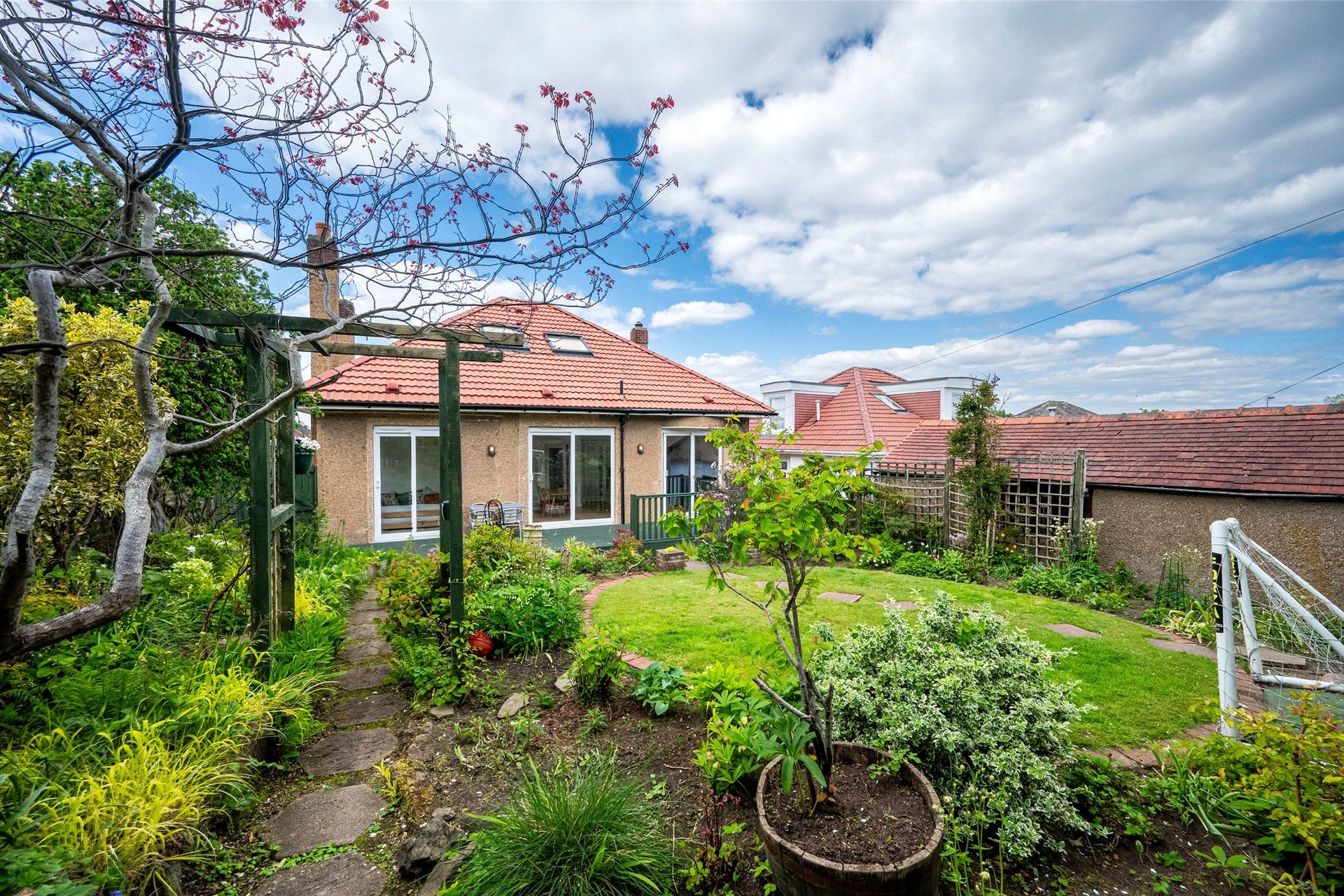 24 Muirhill Avenue, Muirend, Glasgow, G44 3HR - Picture #31