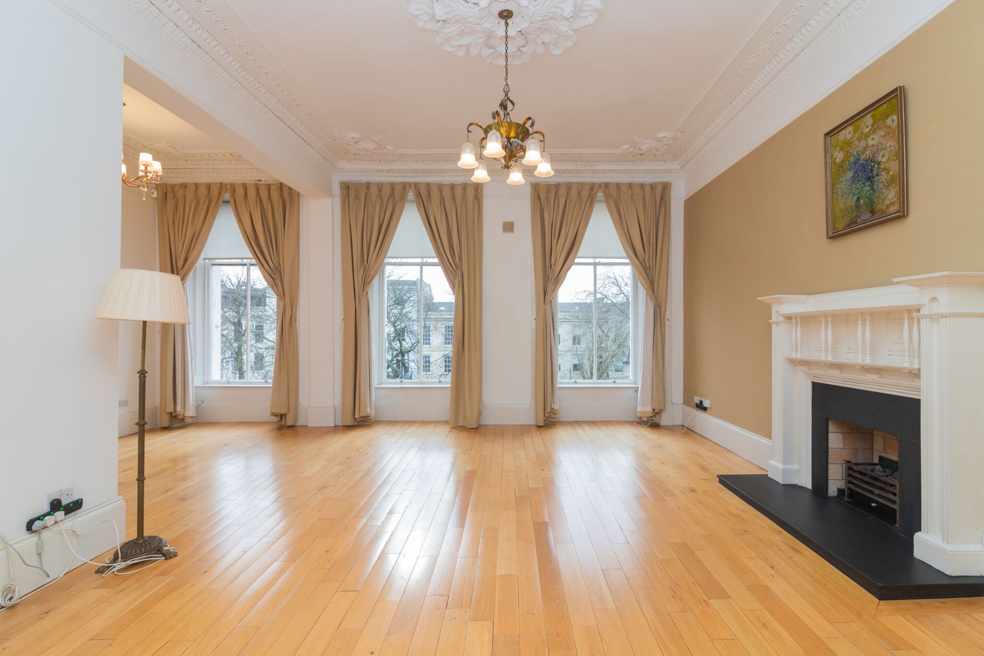 Main Door, 11 Royal Crescent, Glasgow, G3 7SL - Picture #2