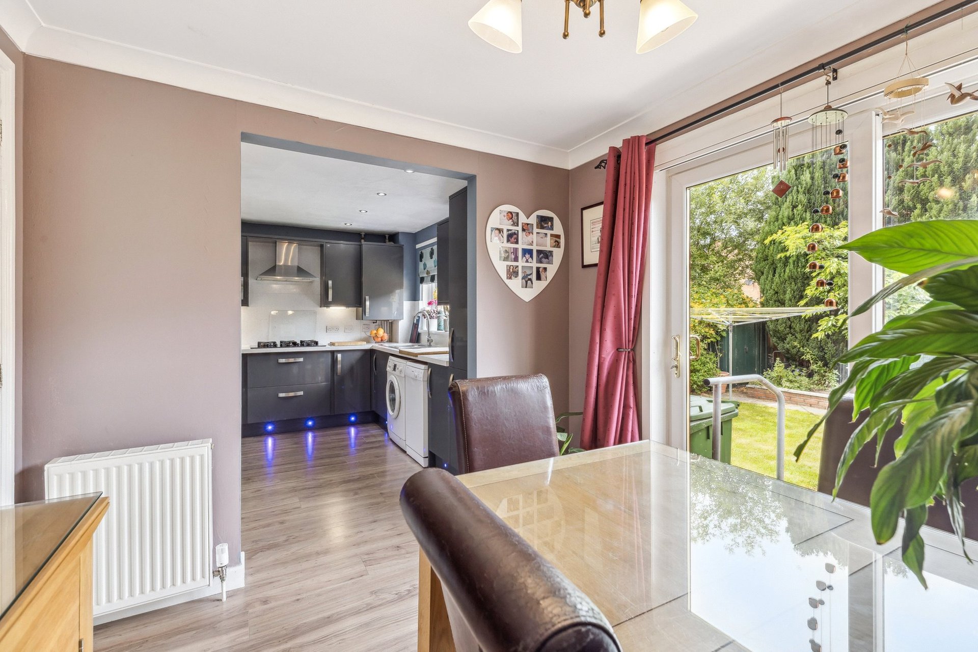 8 Foinaven Drive, Thornliebank, Glasgow, G46 8JA - Picture #5