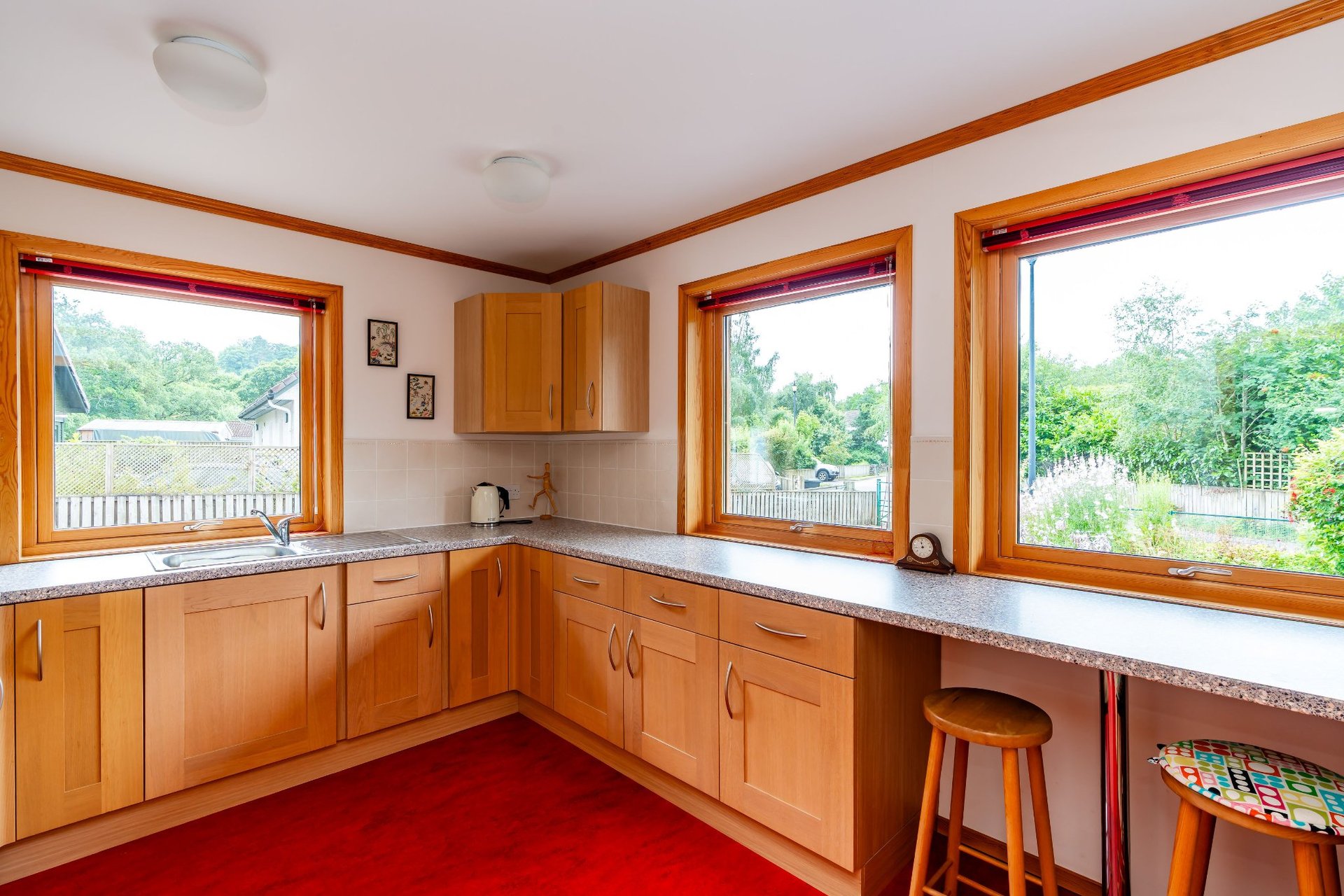 5 Woodend Crescent, Ettrickbridge, Selkirk, Scottish Borders, TD7 5JQ - Picture #7