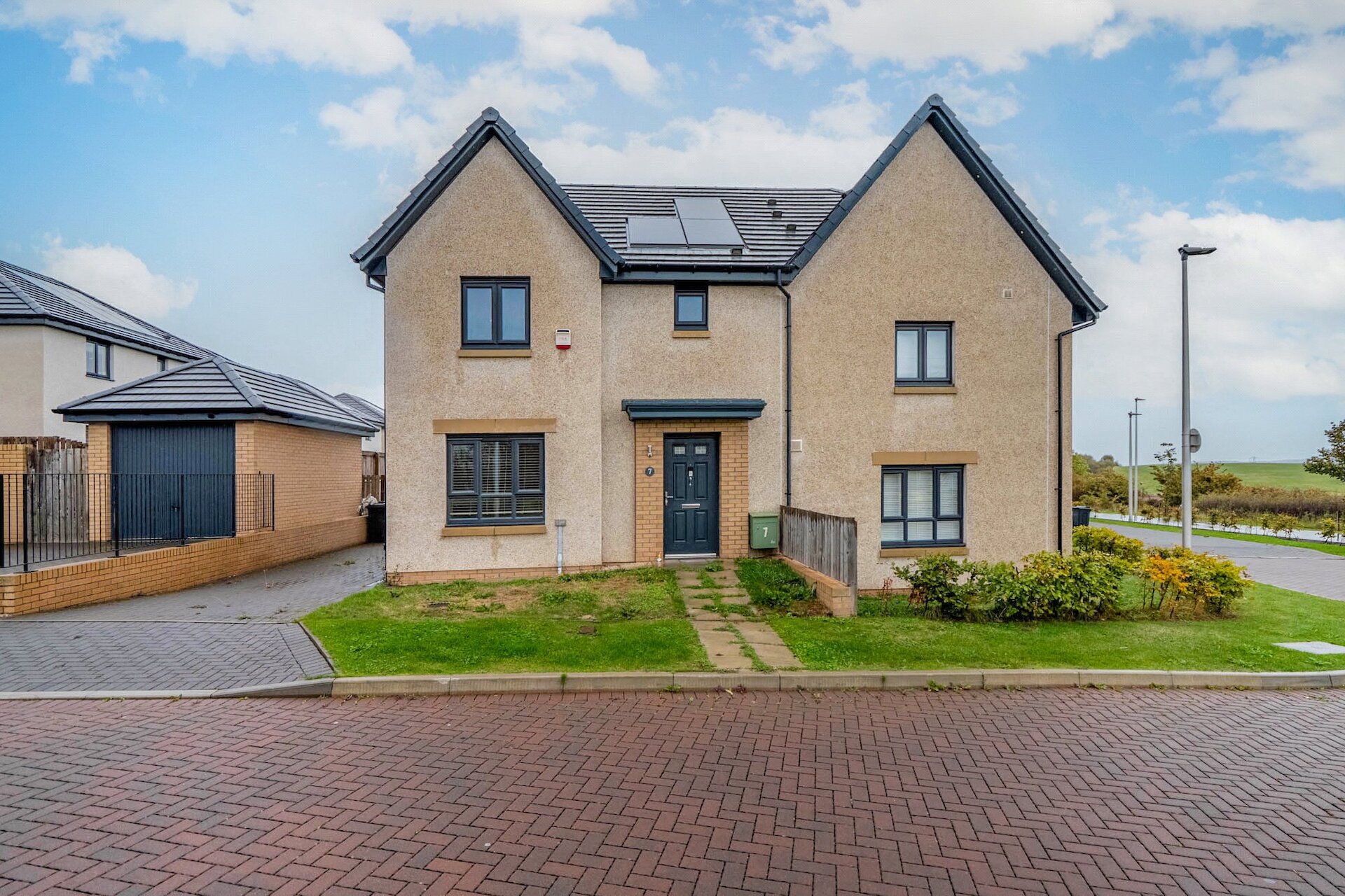 7 Bannerman Cruick, Edinburgh, Midlothian, EH17 8SH - Picture #1