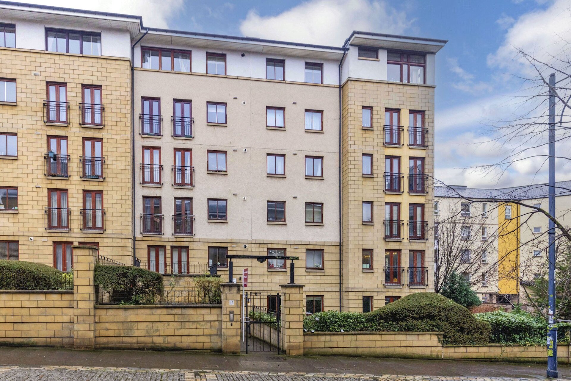 19/11 High Riggs, Edinburgh, EH3 9BW - Picture #1