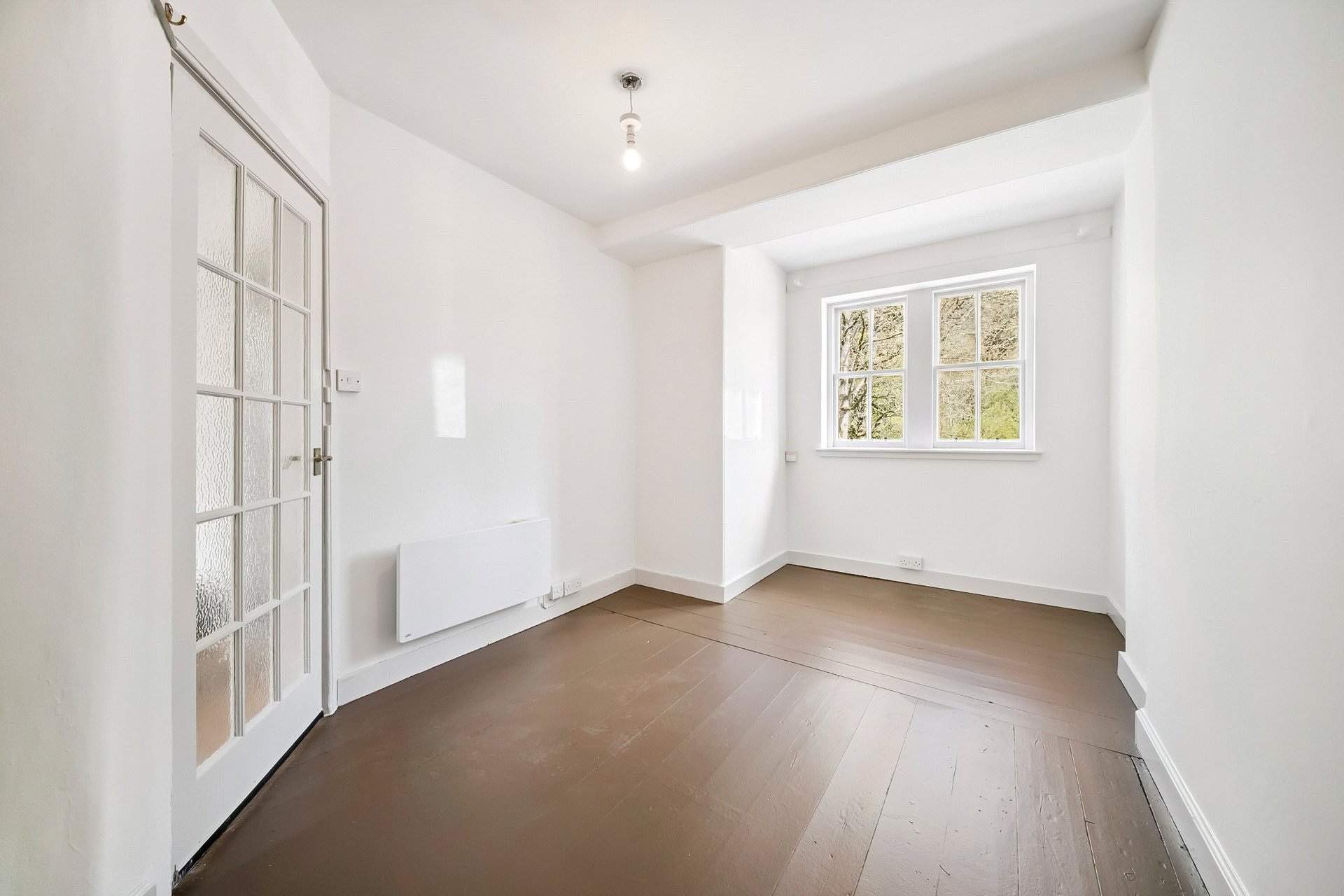 5 Glen Row, Innerleithen, Scottish Borders, EH44 6PX - Picture #6