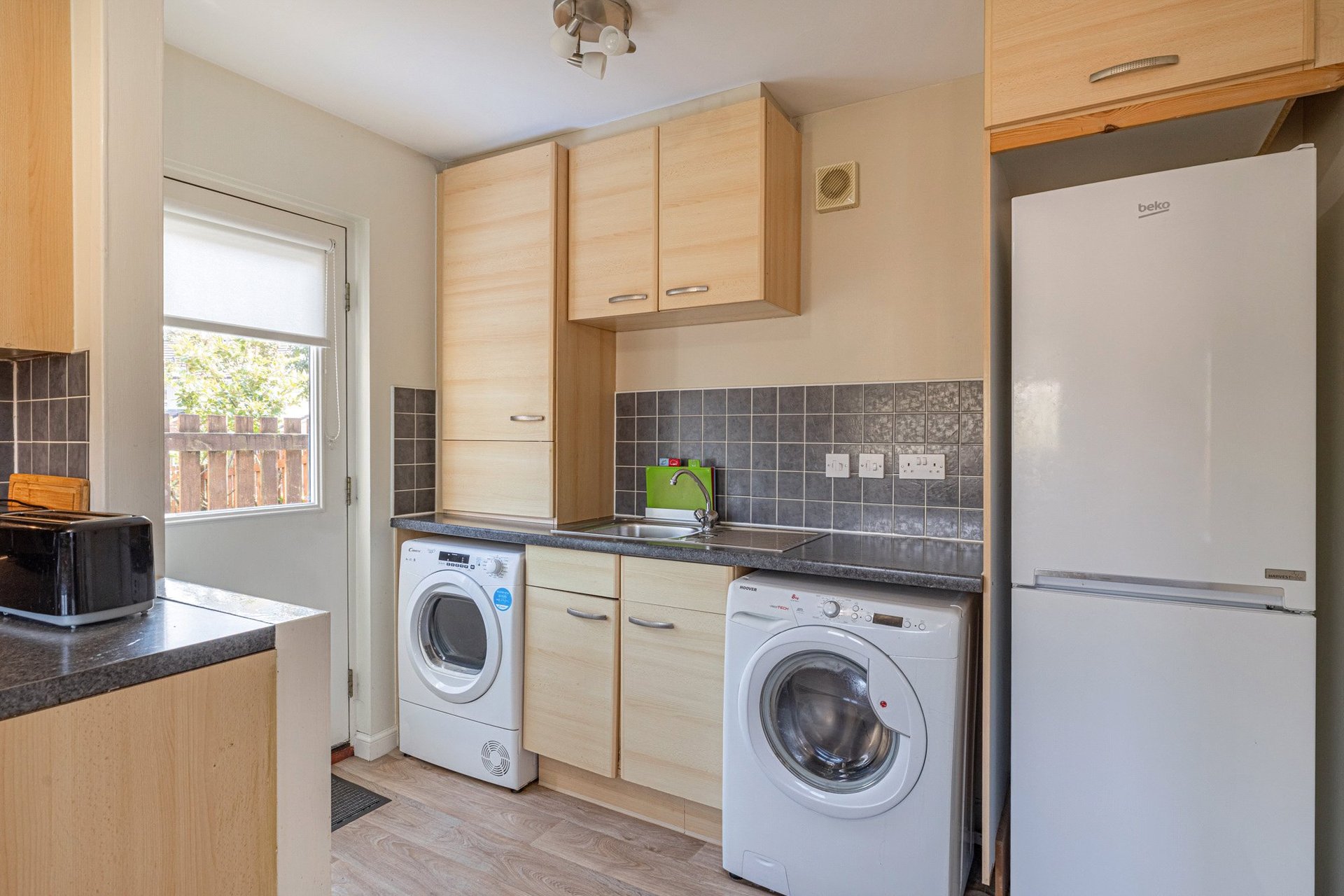 27 Blairbuie Drive, Kelvindale, Glasgow, G20 0TY - Picture #9
