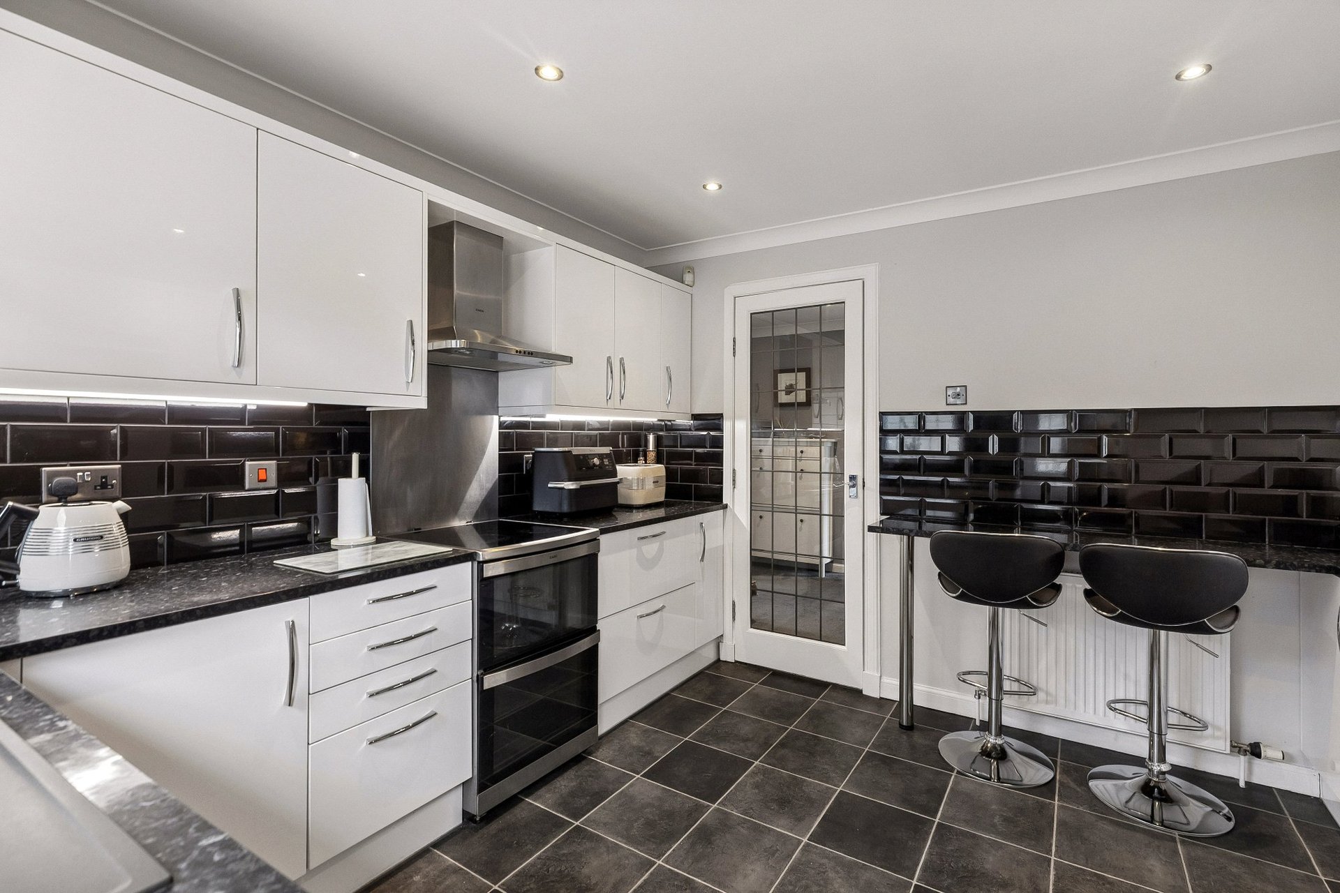 19 St. Vigeans Place, Newton Mearns, Glasgow, G77 6FB - Picture #12