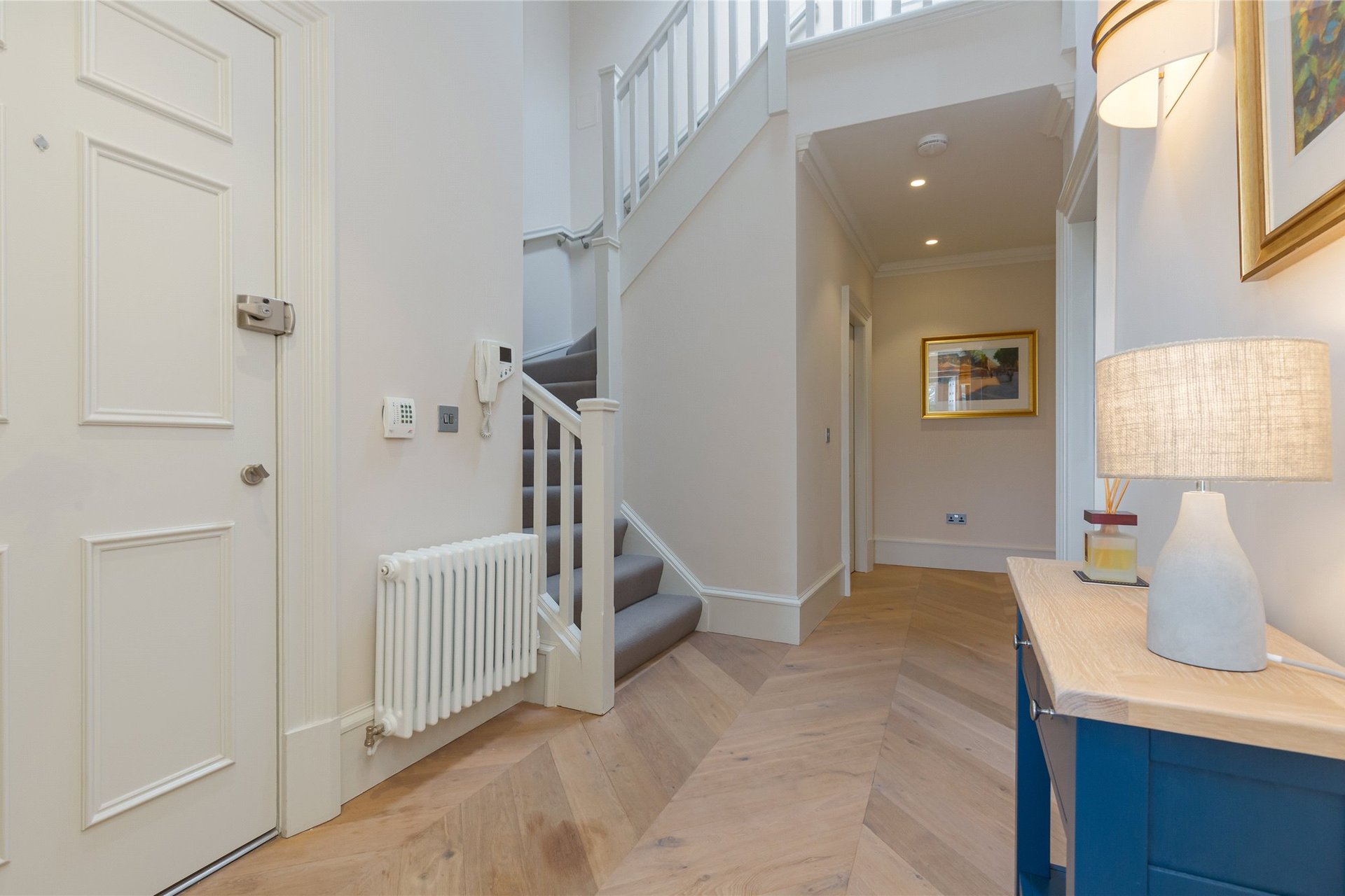 56/3 Queen Street, Edinburgh, EH2 3NS - Picture #2