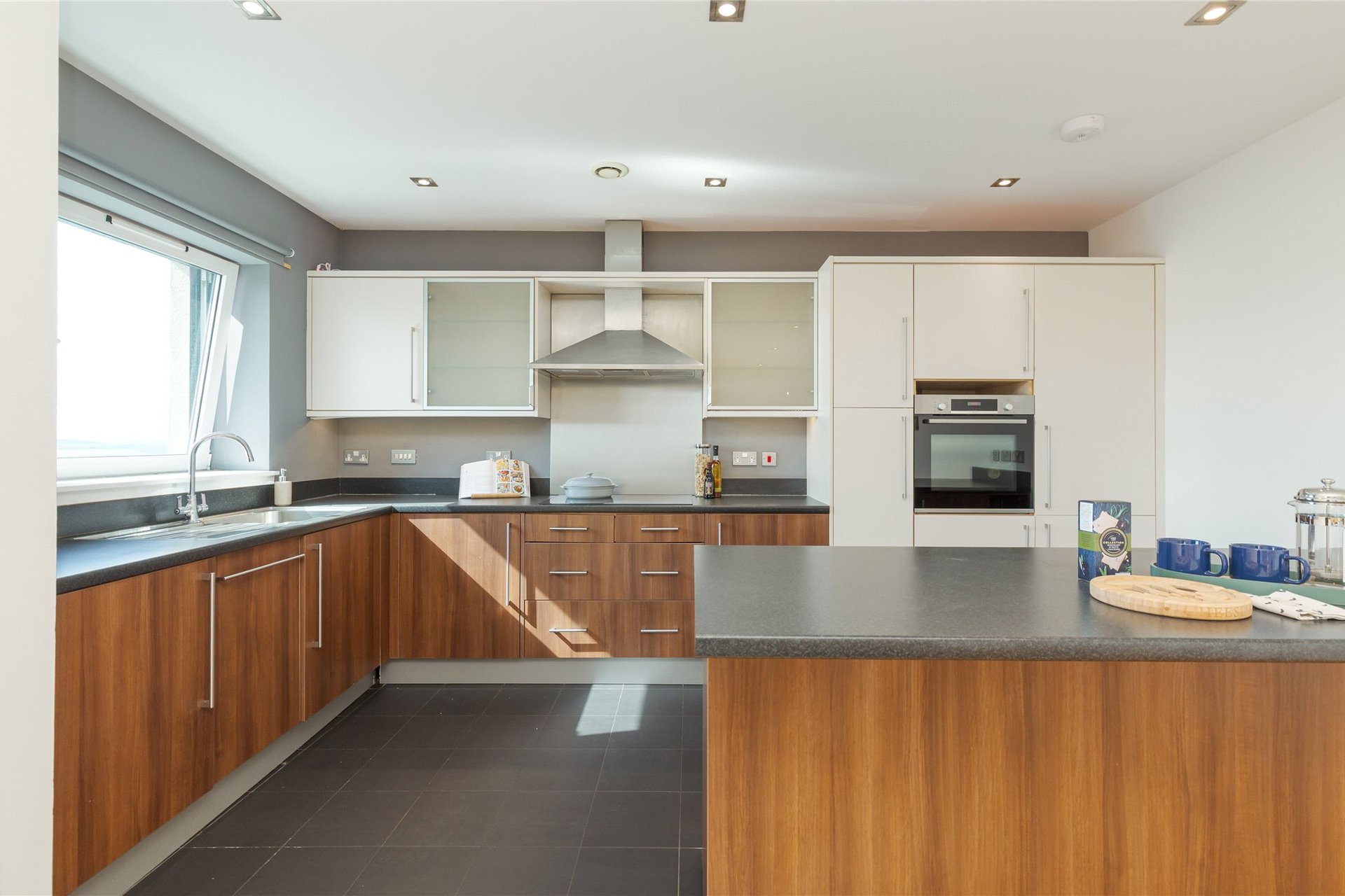 2/8 Western Harbour Place, Western Harbour, Edinburgh, EH6 6NG - Picture #6