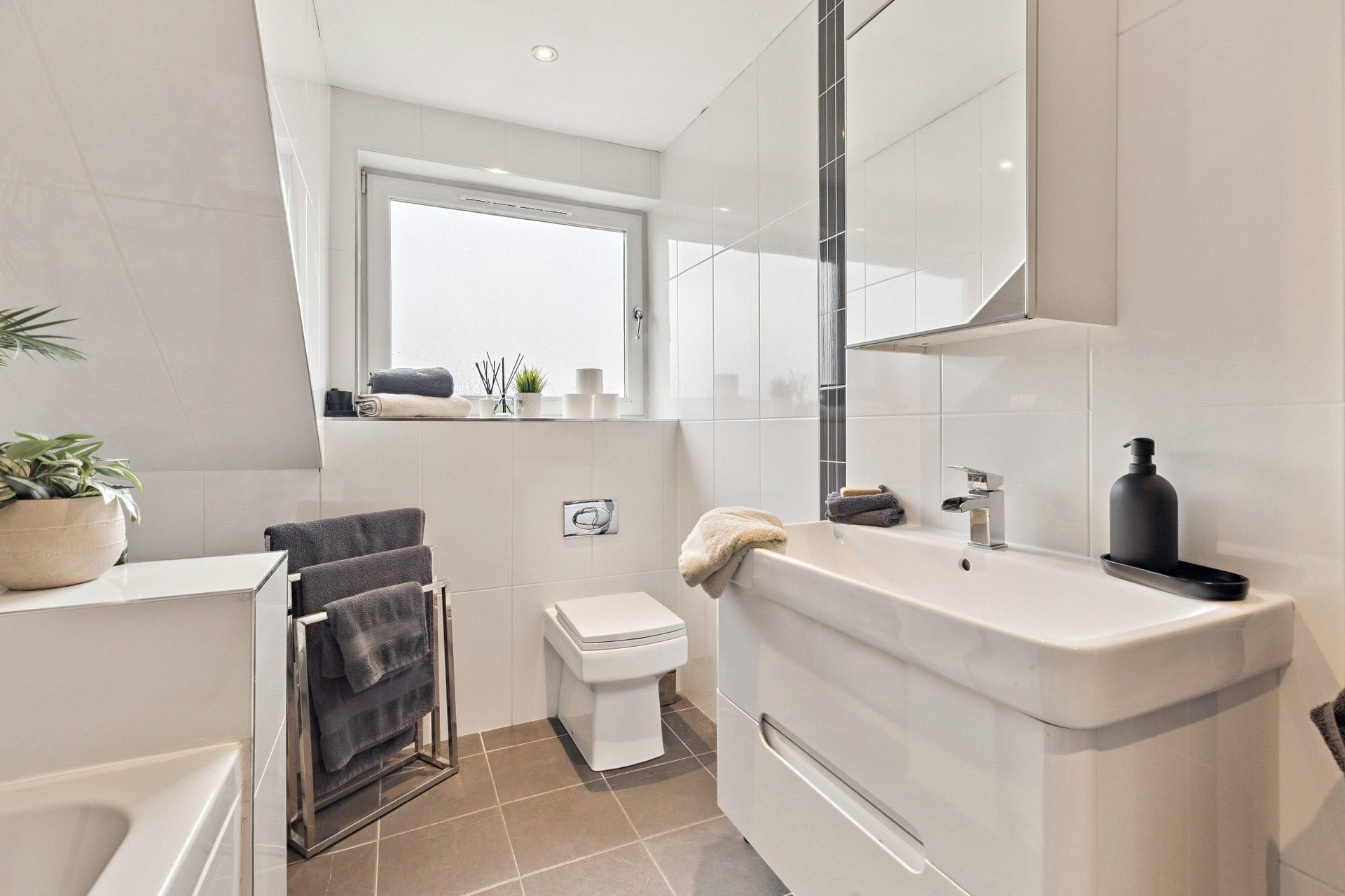 52 Hazelwood Avenue, Newton Mearns, Glasgow, East Renfrewshire, G77 5QS - Picture #34