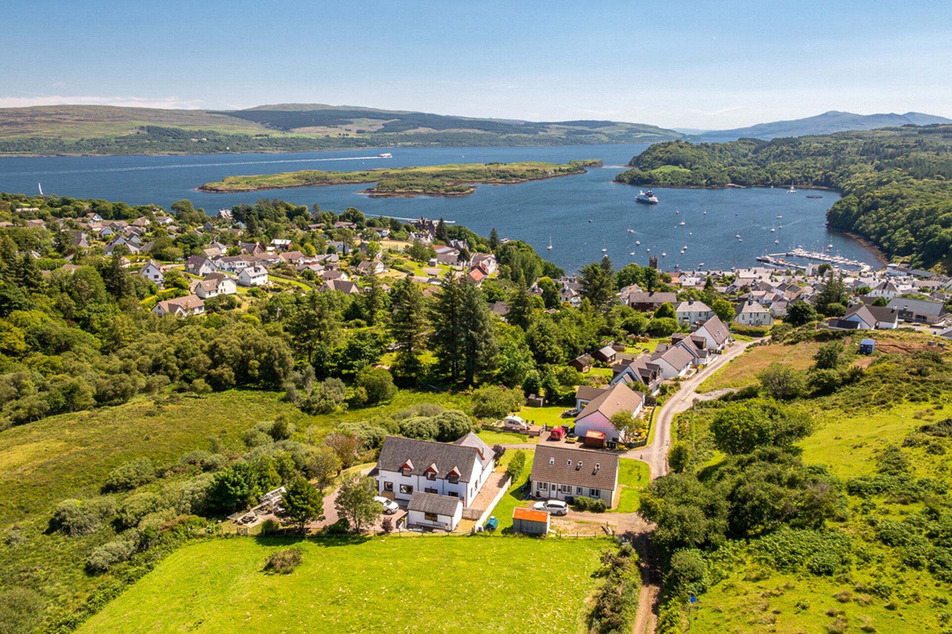 Craigspuir House, 7 Craigspuir Lane, Tobermory, Isle of Mull, Argyll and Bute, PA75 6RD - Picture #1