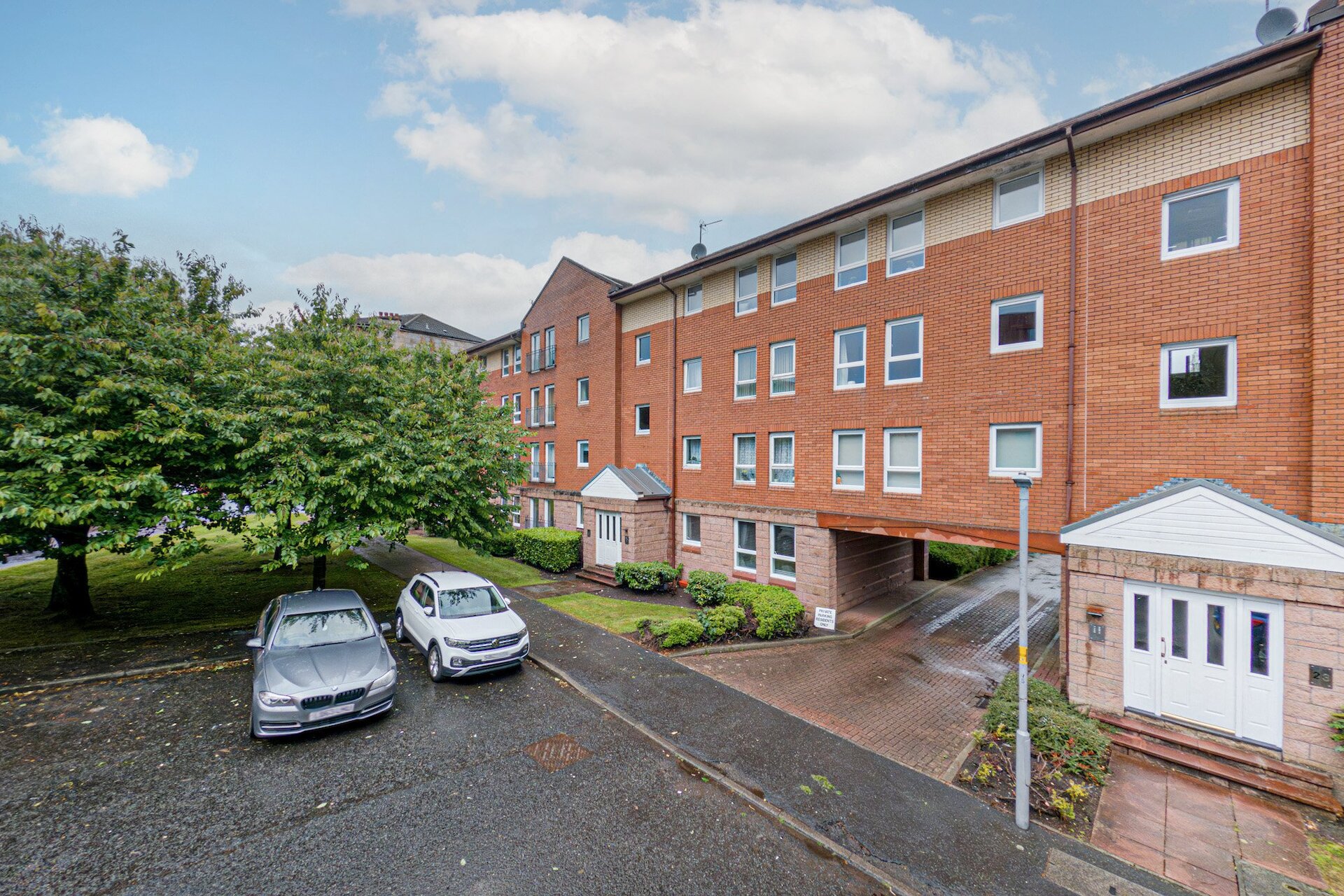 19B Greenholme Street, Cathcart, G44 4DU - Picture #1