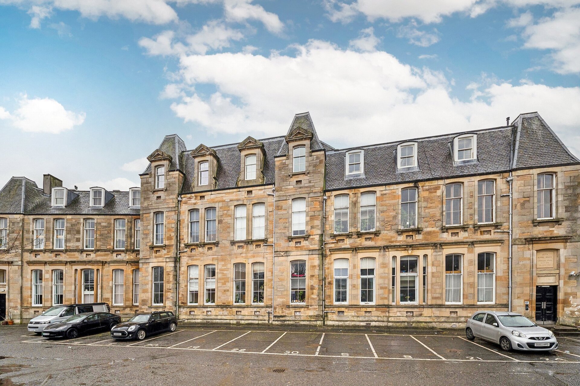 67/8 Giles Street, Edinburgh, EH6 6DD - Picture #1
