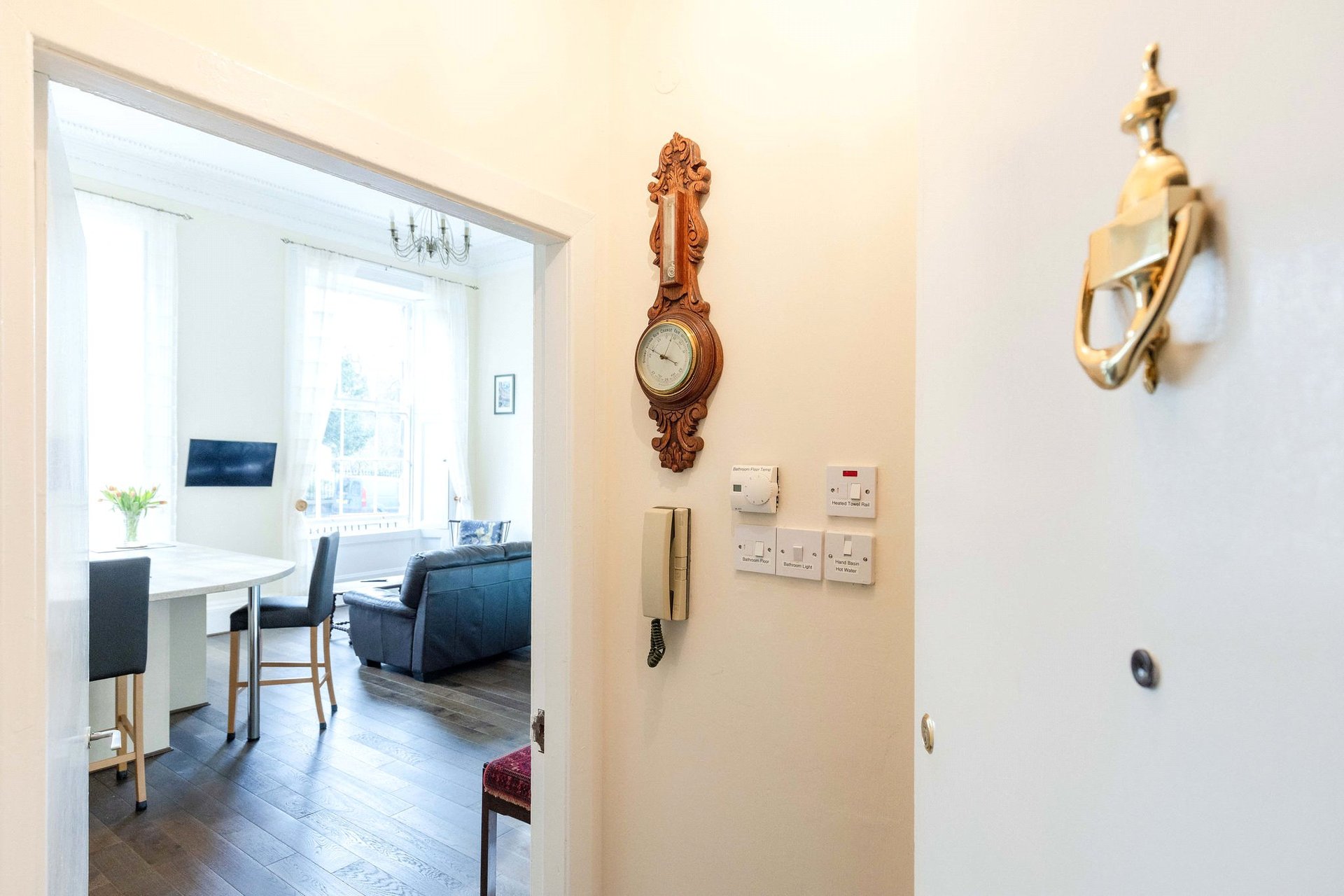8/3 Royal Circus, Edinburgh, EH3 6SR - Picture #12
