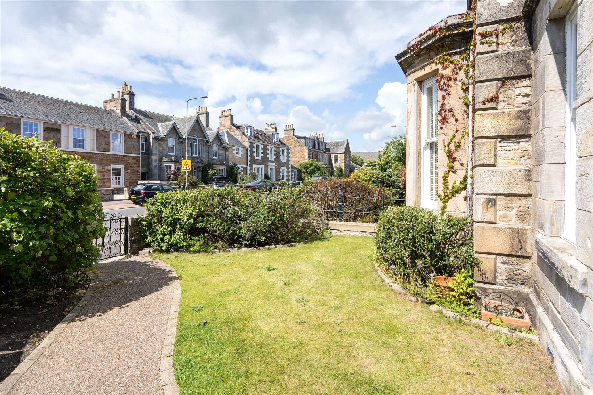 The Elms Villa and Garden Cottage, 14 Park Place, Elie, Fife, KY9 1DH - Picture #30