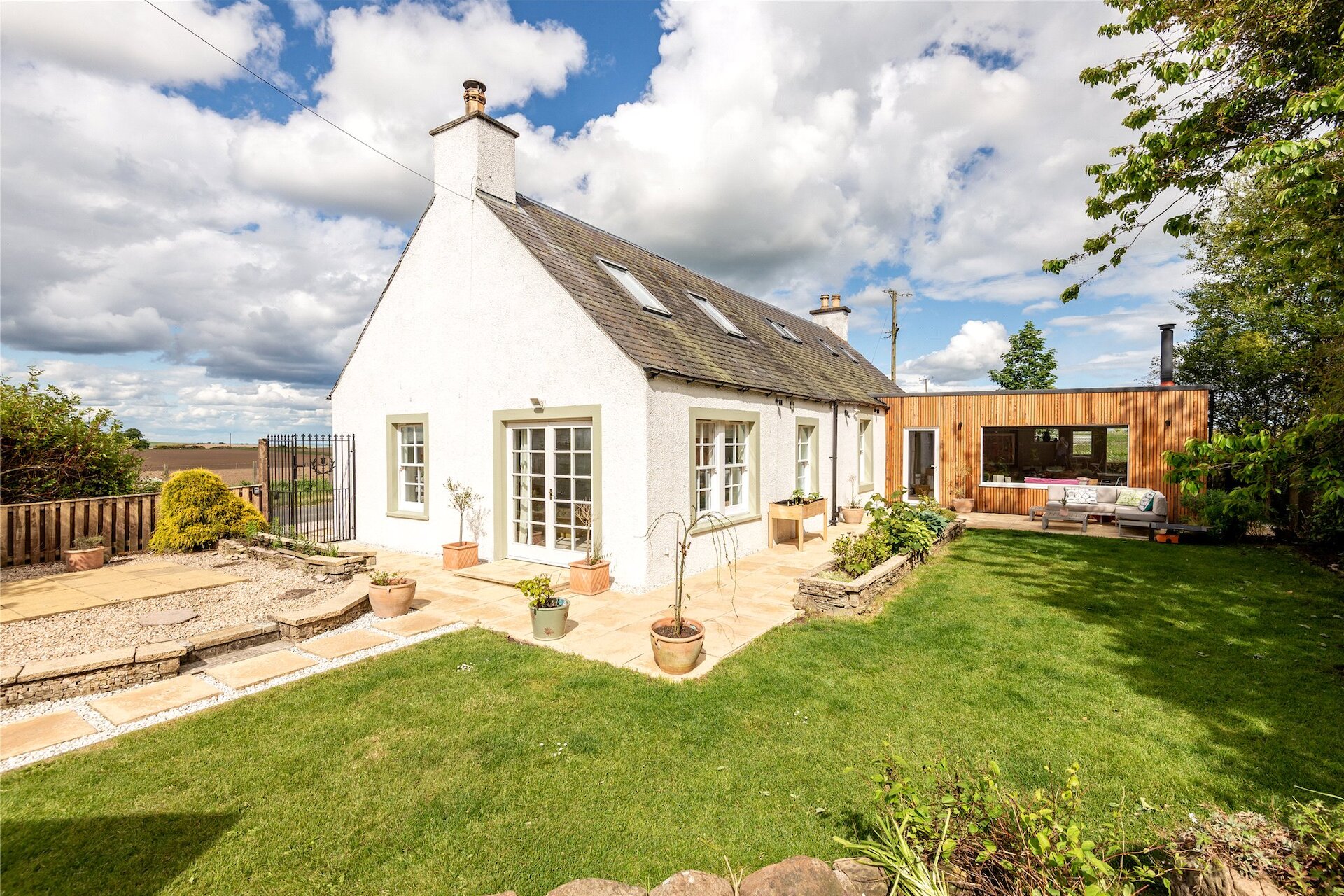 St. Helens, Peat Inn, Cupar, Fife, KY15 5LH - Picture #1