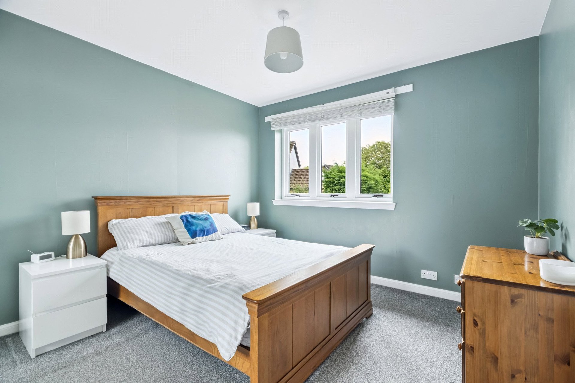 10 Crathie Place, Newton Mearns, Glasgow, East Renfrewshire, G77 5UG - Picture #14