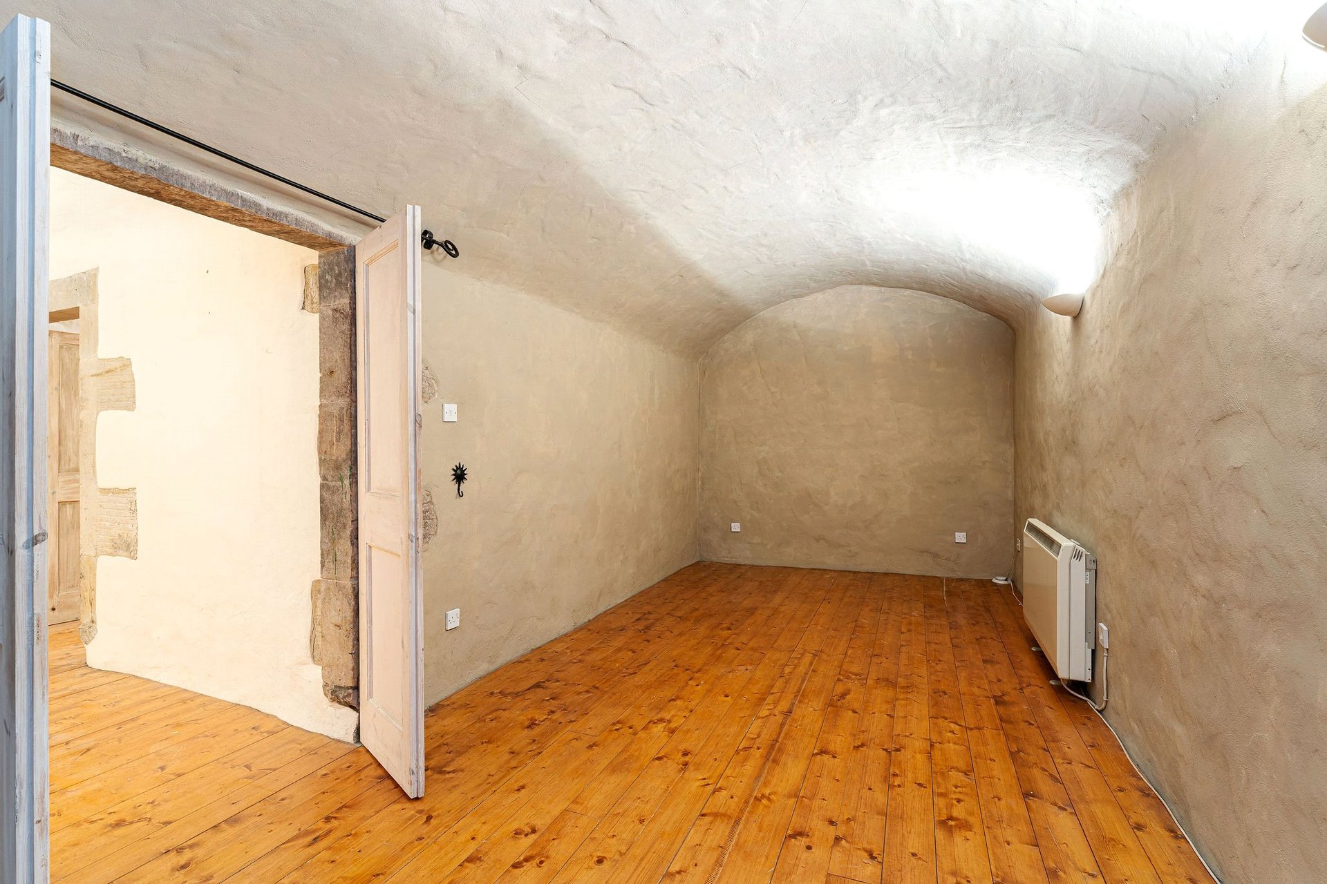 2 Ramsay Garden, Edinburgh, EH1 2NA - Picture #21