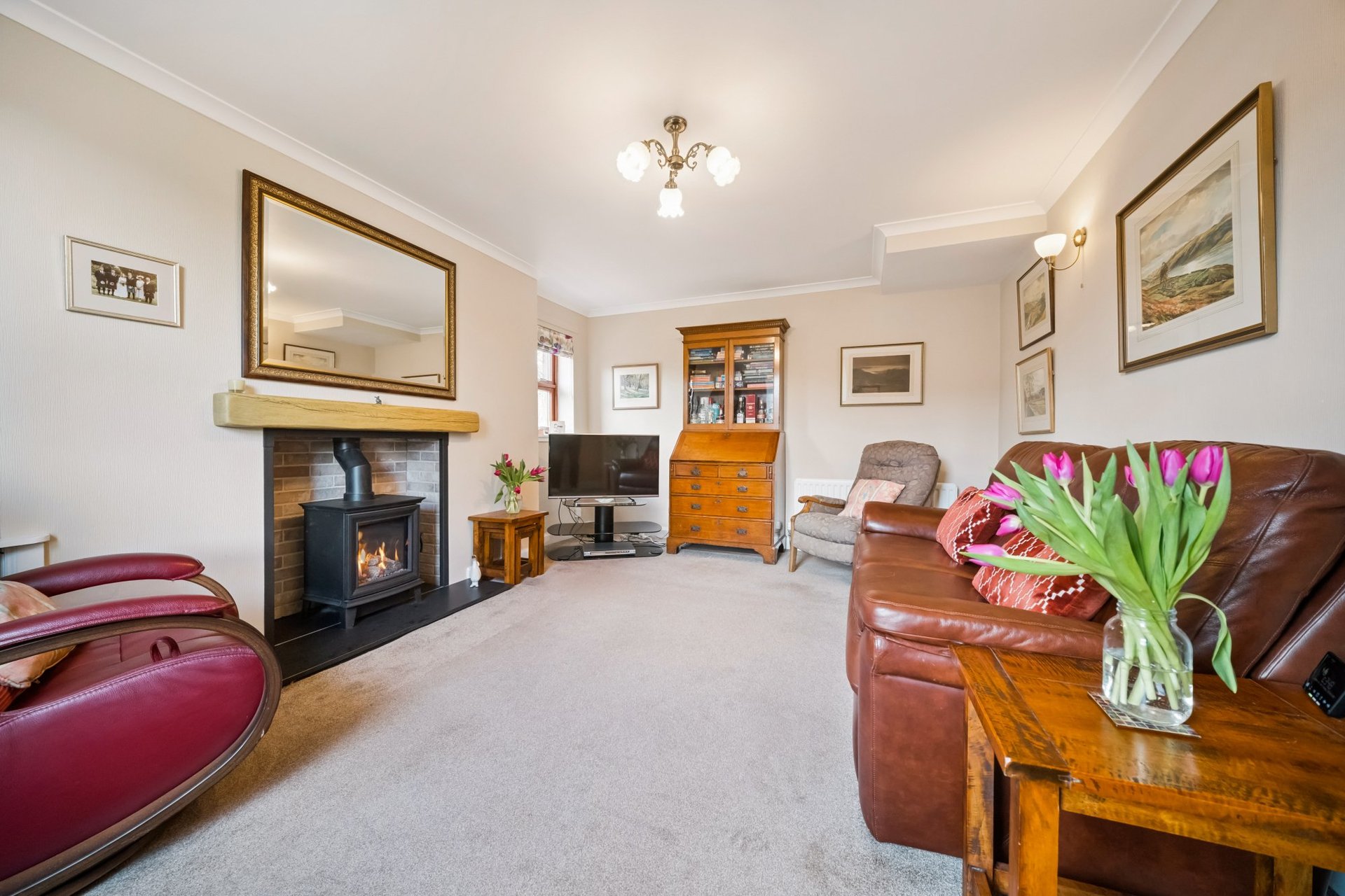 33 Ettrickhaugh Road, Selkirk, Scottish Borders, TD7 5AX - Picture #2