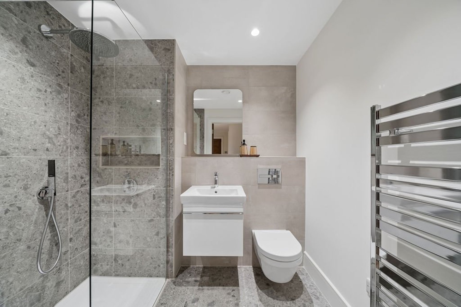 Apt 2, No.9 Barnton Avenue West, Edinburgh, EH4 6DF - Picture #14