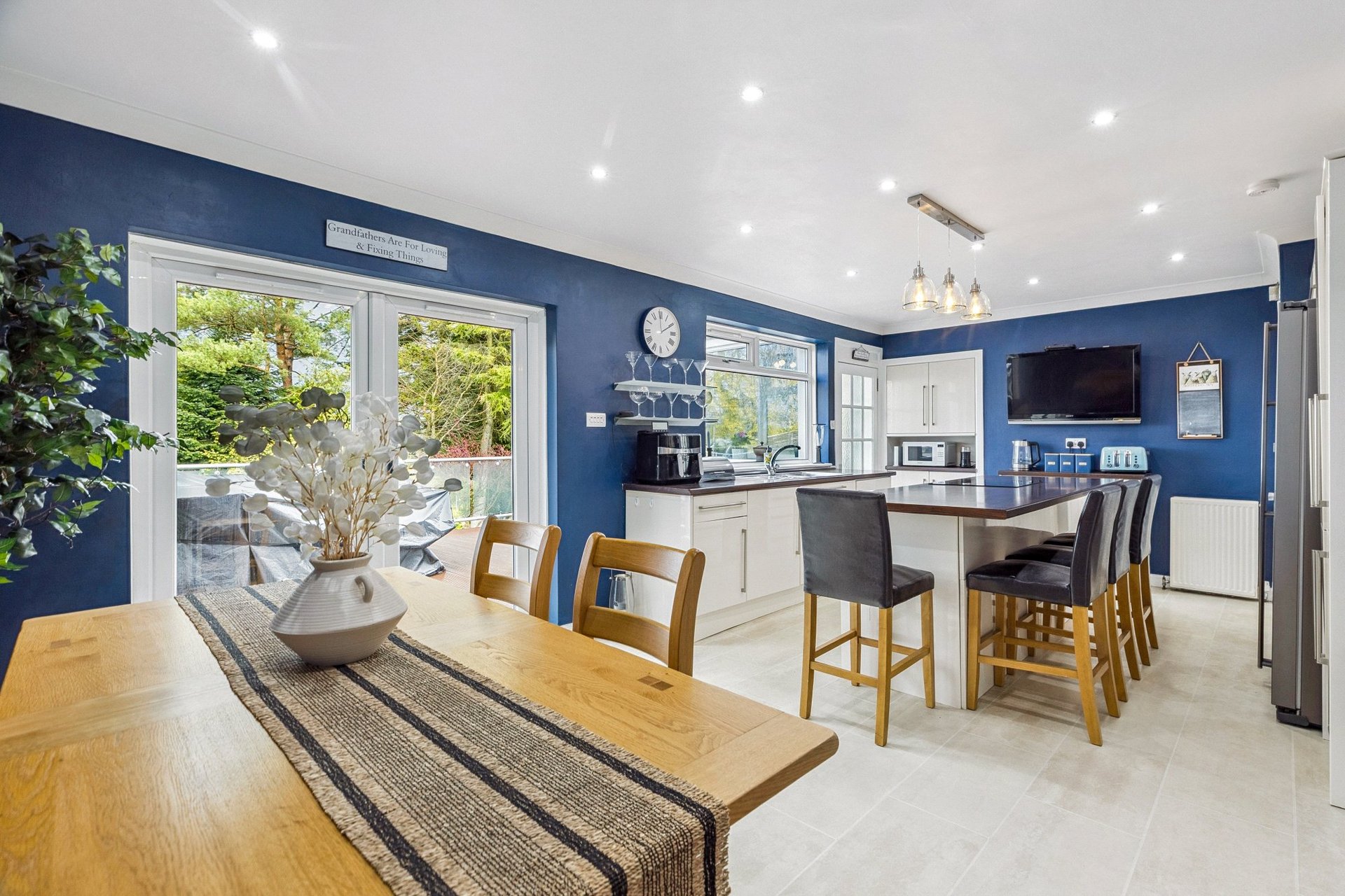 21 Lynn Drive, Eaglesham, Glasgow, East Renfrewshire, G76 0JJ - Picture #9