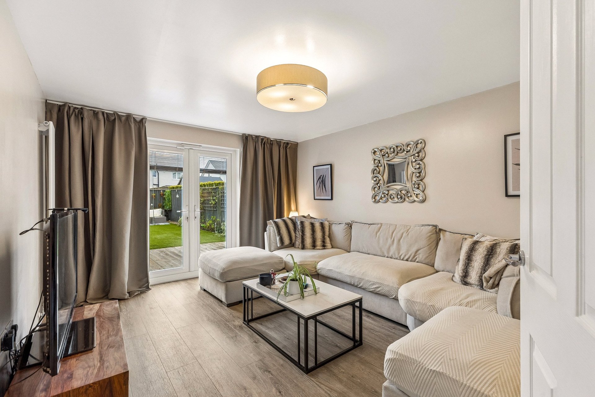 17 Staffin Way, Newton Mearns, Glasgow, G77 5GY - Picture #6