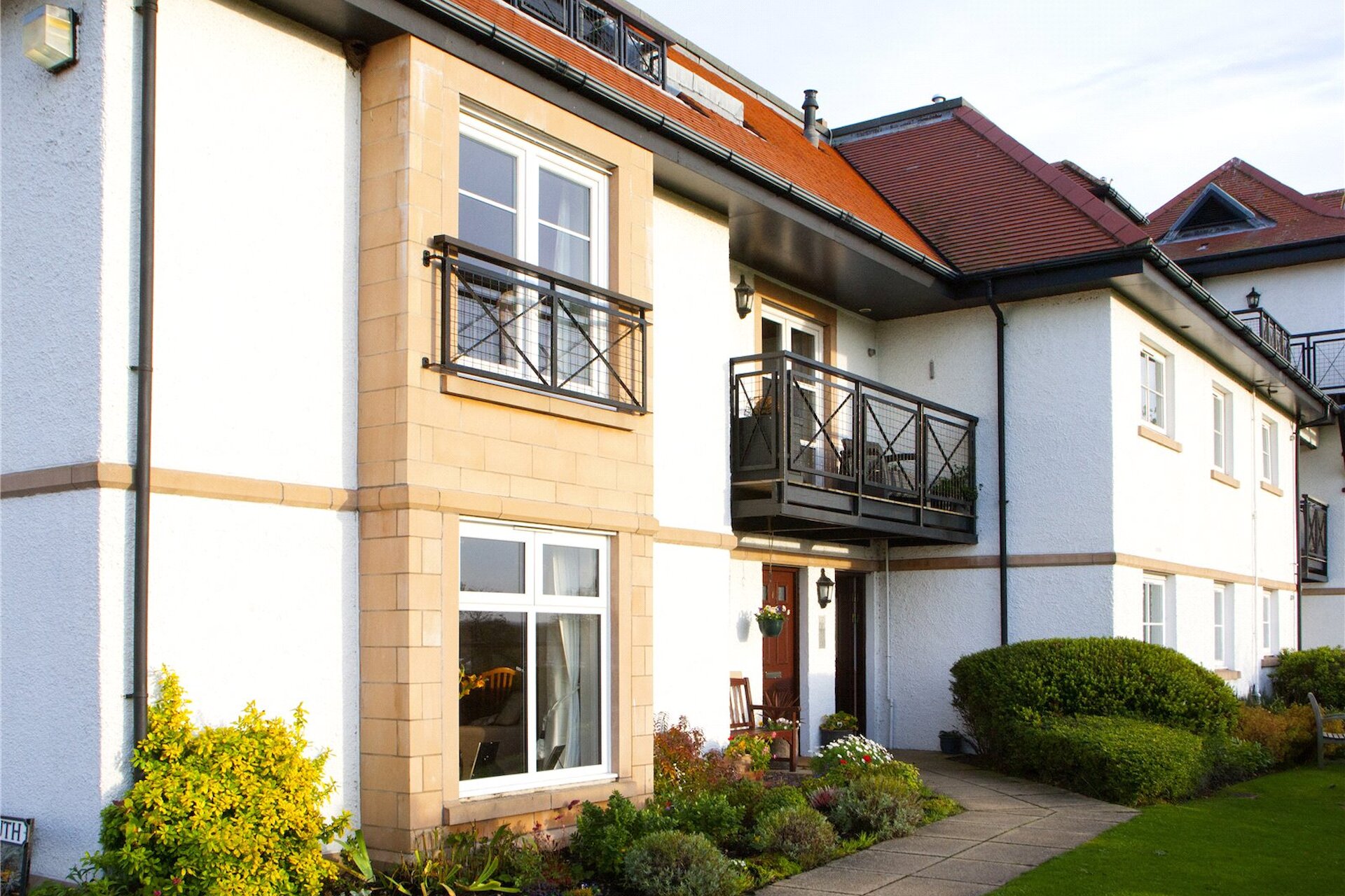 5 Waverley South, East Links, Gullane, East Lothian, EH31 2AF - Picture #1