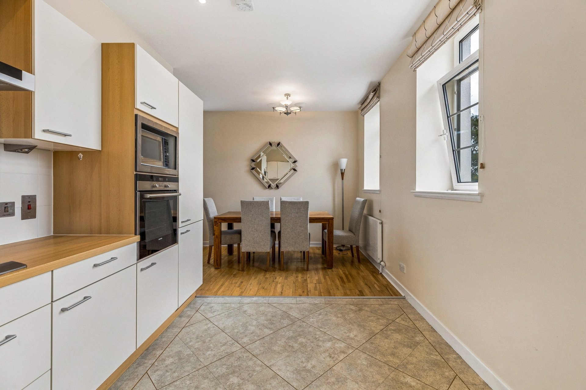 71 Canniesburn Drive, Bearsden, G61 1RX - Picture #6