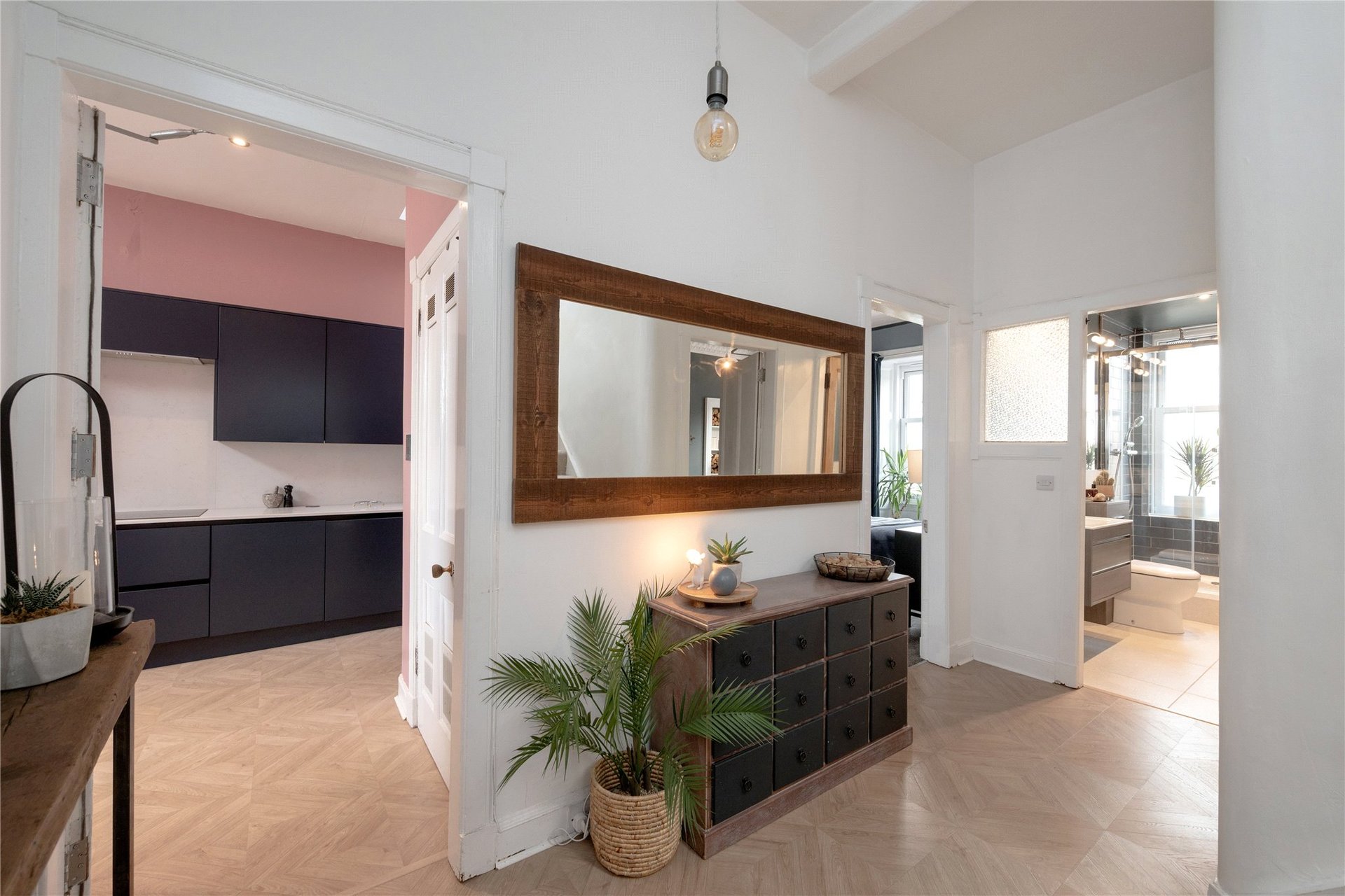 3F1, 35 Comely Bank Road, Edinburgh, EH4 1DS - Picture #9