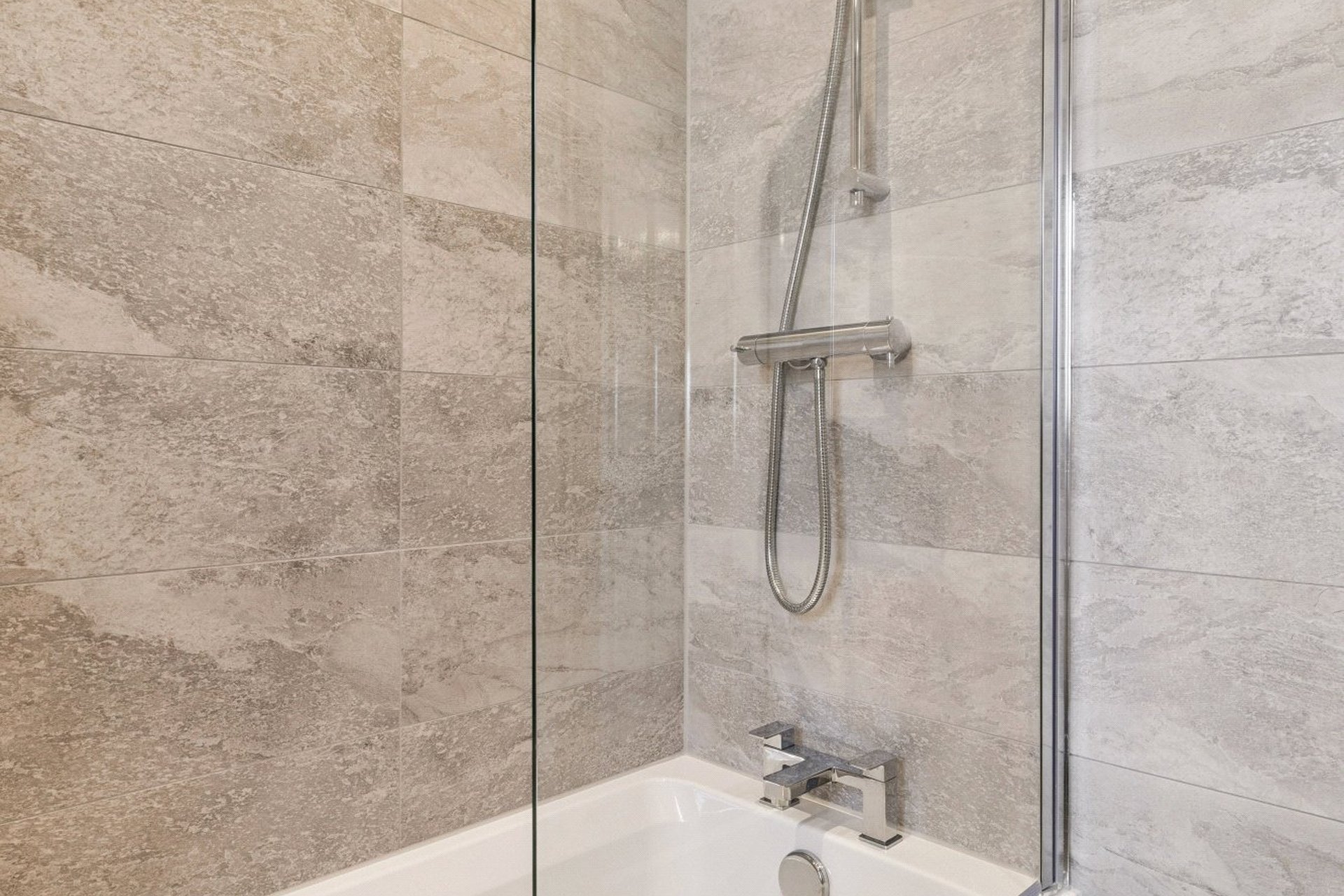 3 Blair Atholl Gate, Newton Mearns, Glasgow, G77 5UP - Picture #41