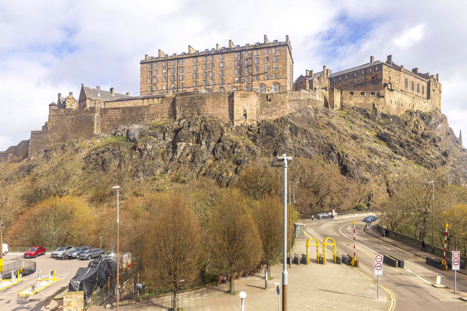 Flat 7, 32 Castle Terrace, Edinburgh, EH1 2EL - Picture #2