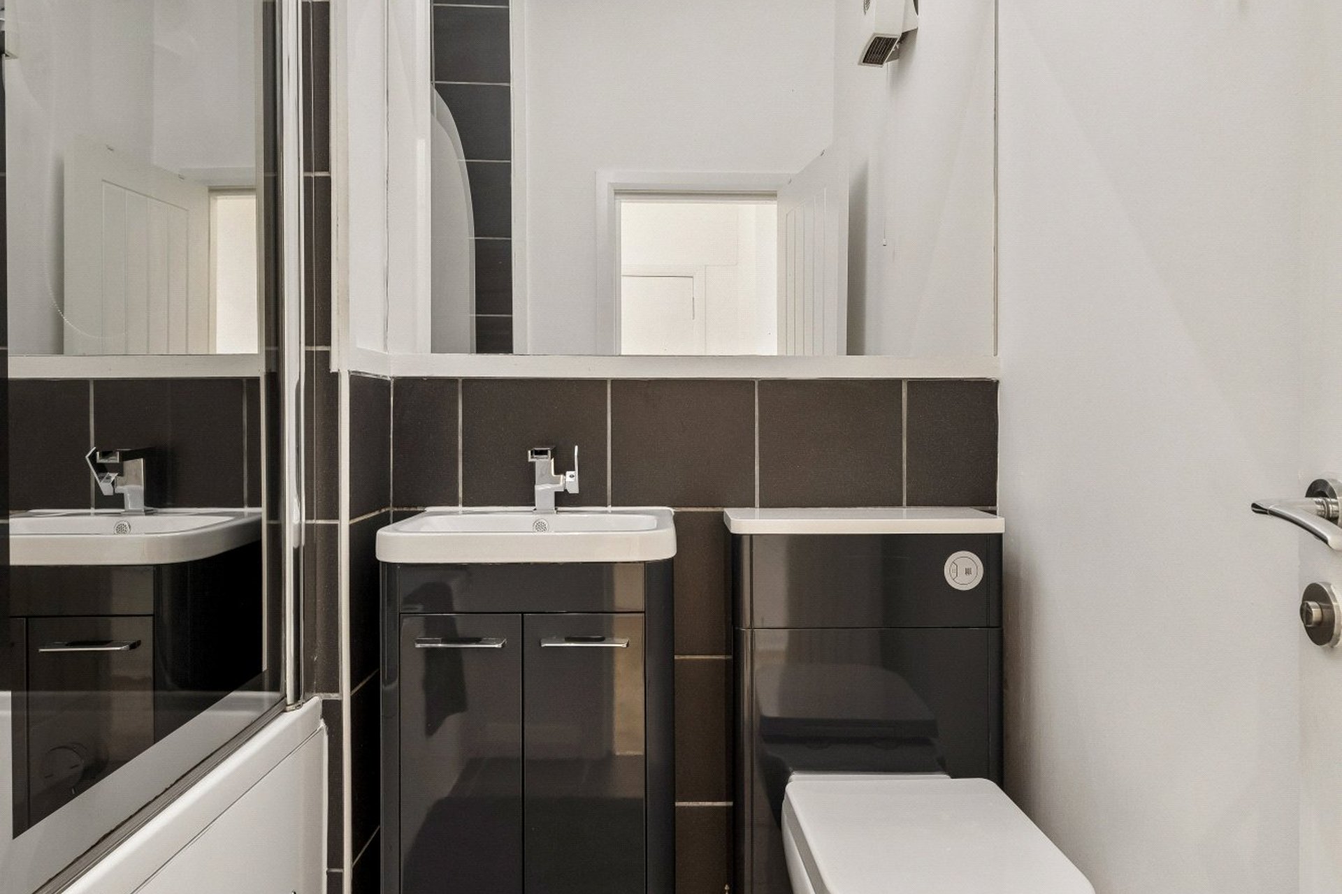 Flat 0/5 Blackfriars Court, 23 Blackfriars Street, Merchant City, Glasgow City, G1 1BL - Picture #15
