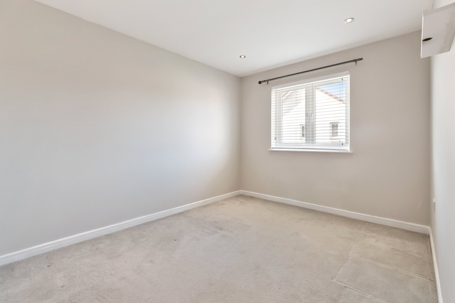 10 Leggatston Drive, Darnley, Glasgow, G53 7ZY - Picture #25