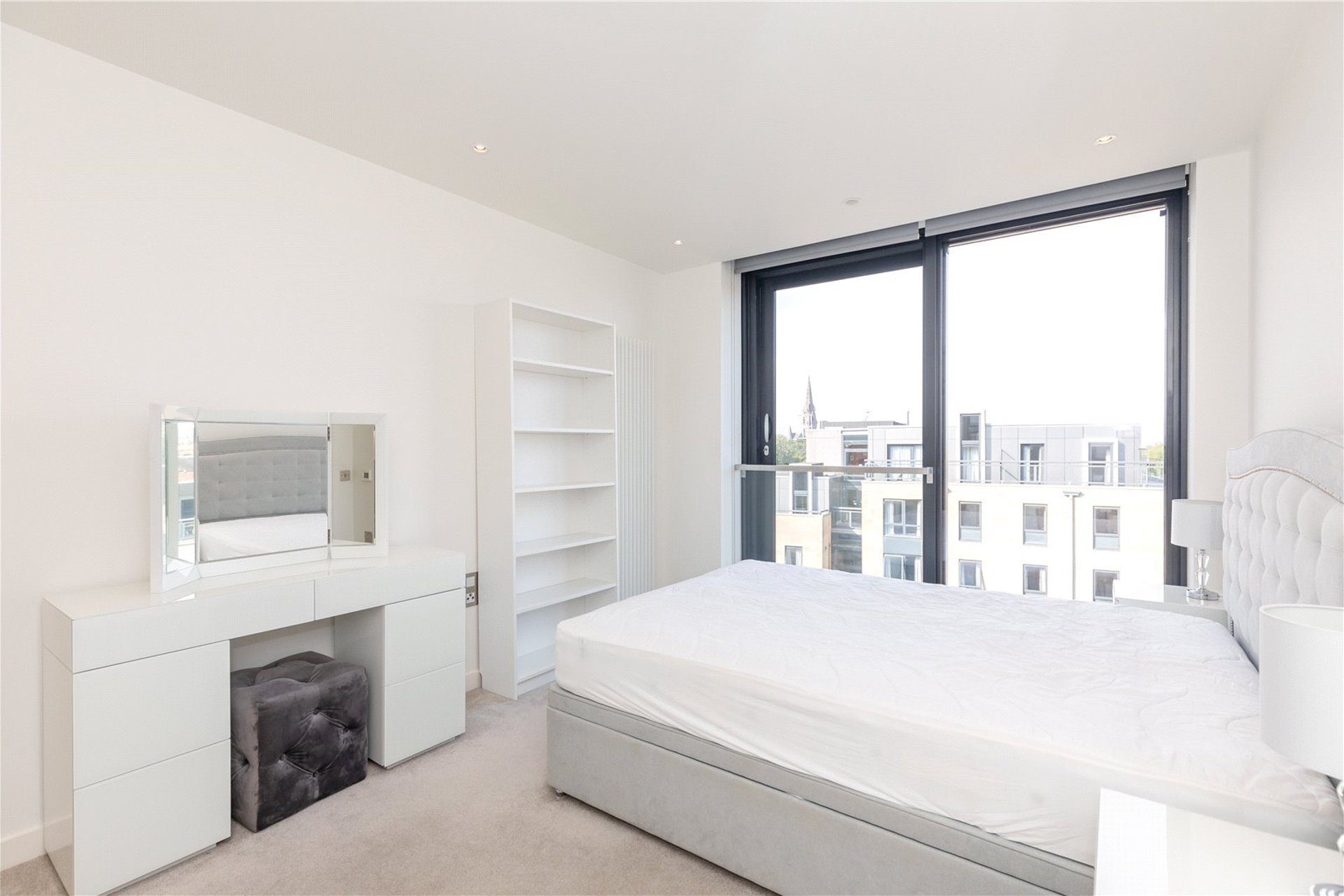 Flat 40, 4 Simpson Loan, Edinburgh, EH3 9GY - Picture #13