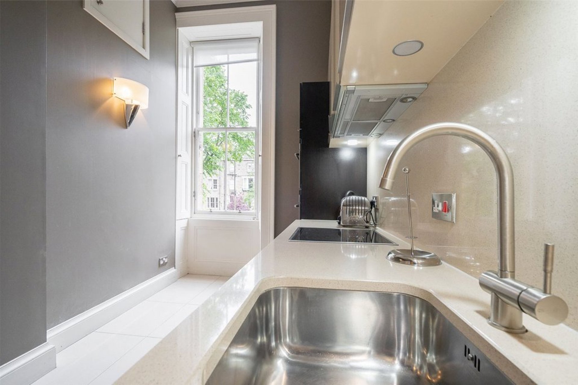 Flat 2, 7 Rothesay Place, Edinburgh, EH3 7SL - Picture #8