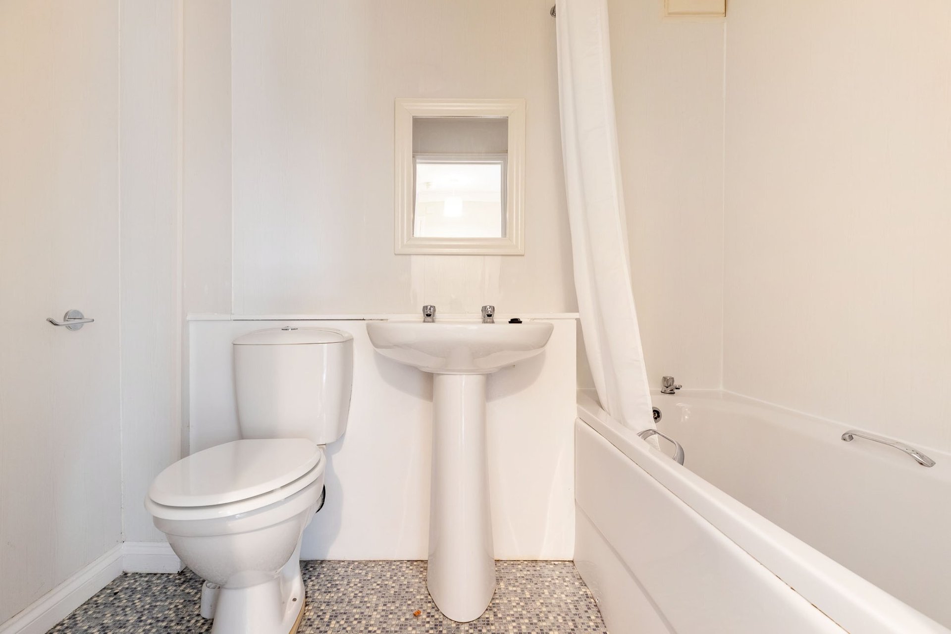 0/2, 11 Riverview Drive, Glasgow, Glasgow City, G5 8ER - Picture #9