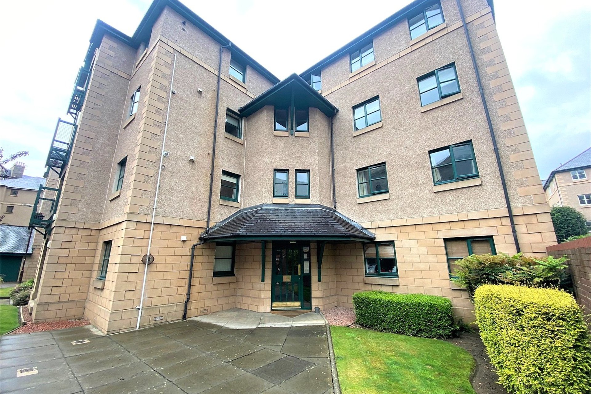 Flat 14, 25 Silvermills, Edinburgh, EH3 5BF - Picture #11