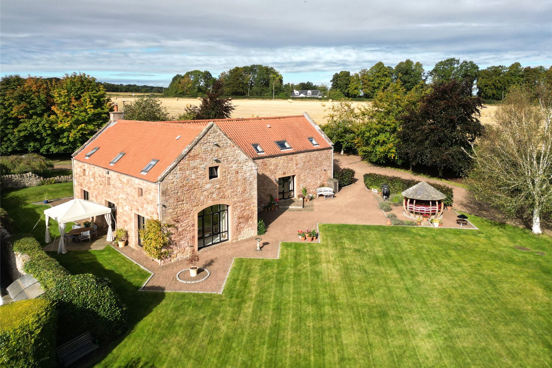 Old Mill House, West Saltoun, Pencaitland, East Lothian, EH34 5EP - Picture #27