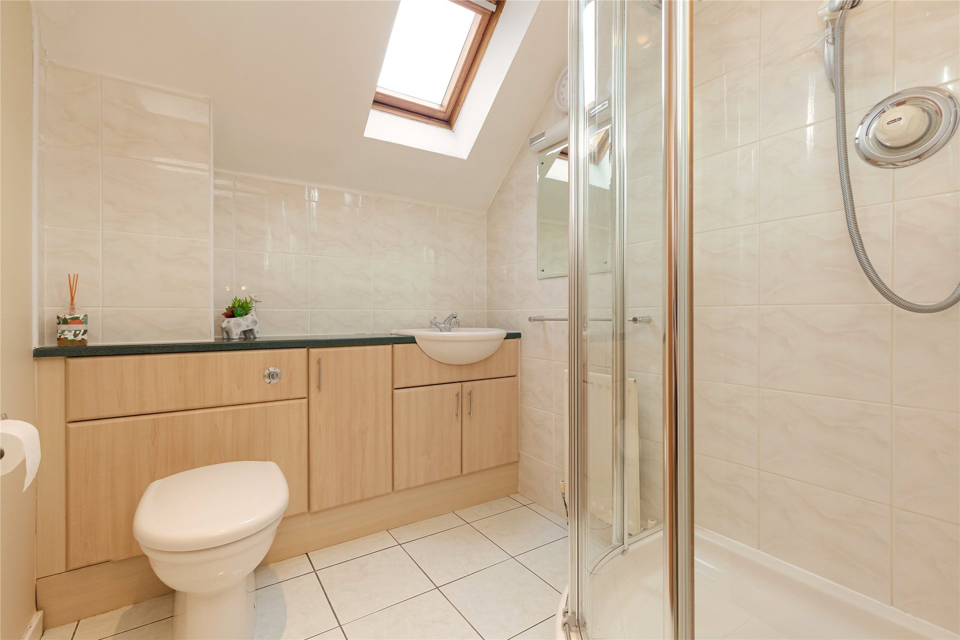 Orchard House, 25B Cramond Glebe Road, Edinburgh, EH4 6NT - Picture #17