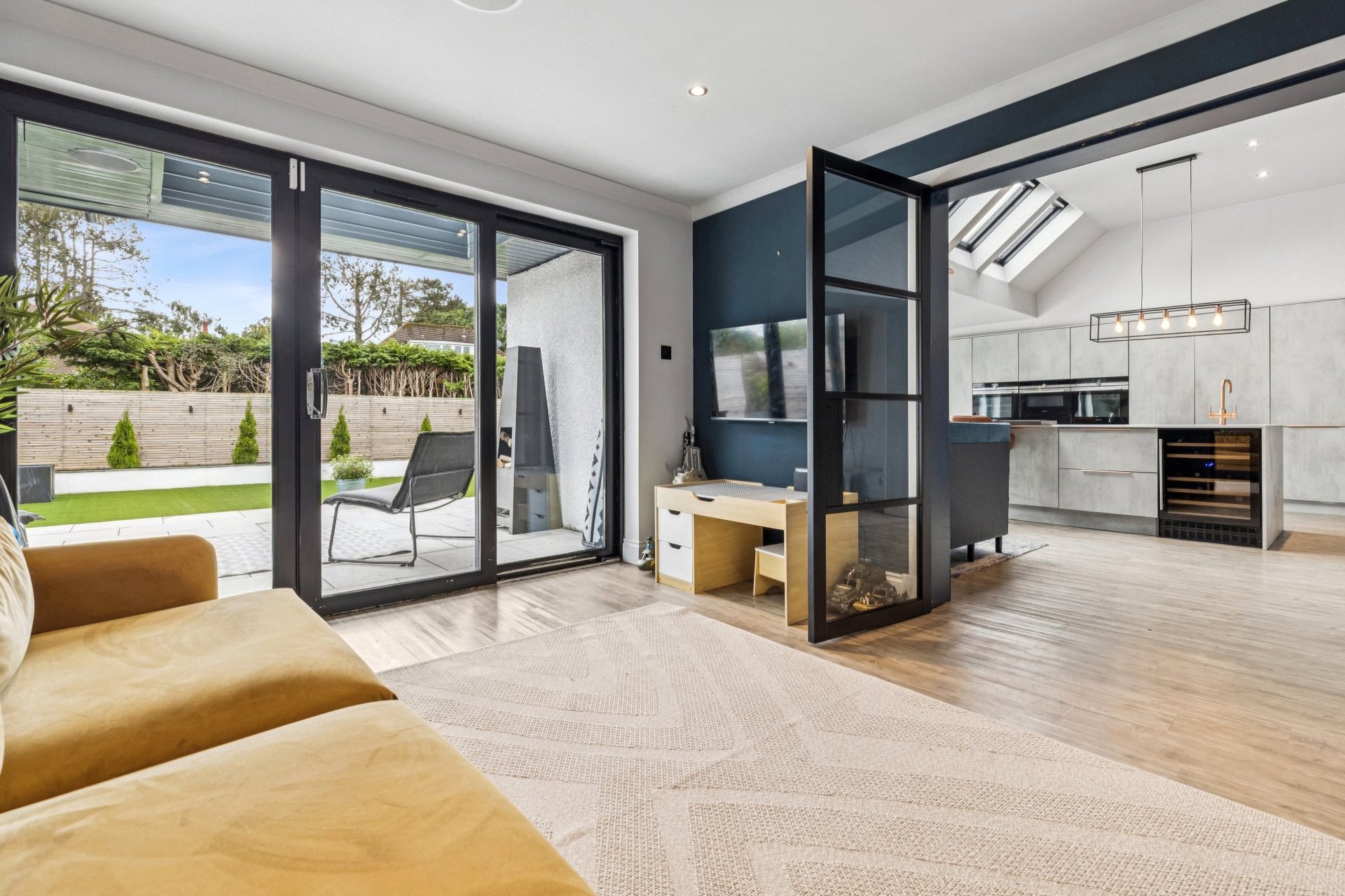 26 Lochaber Road, Bearsden, G61 2JU - Picture #15