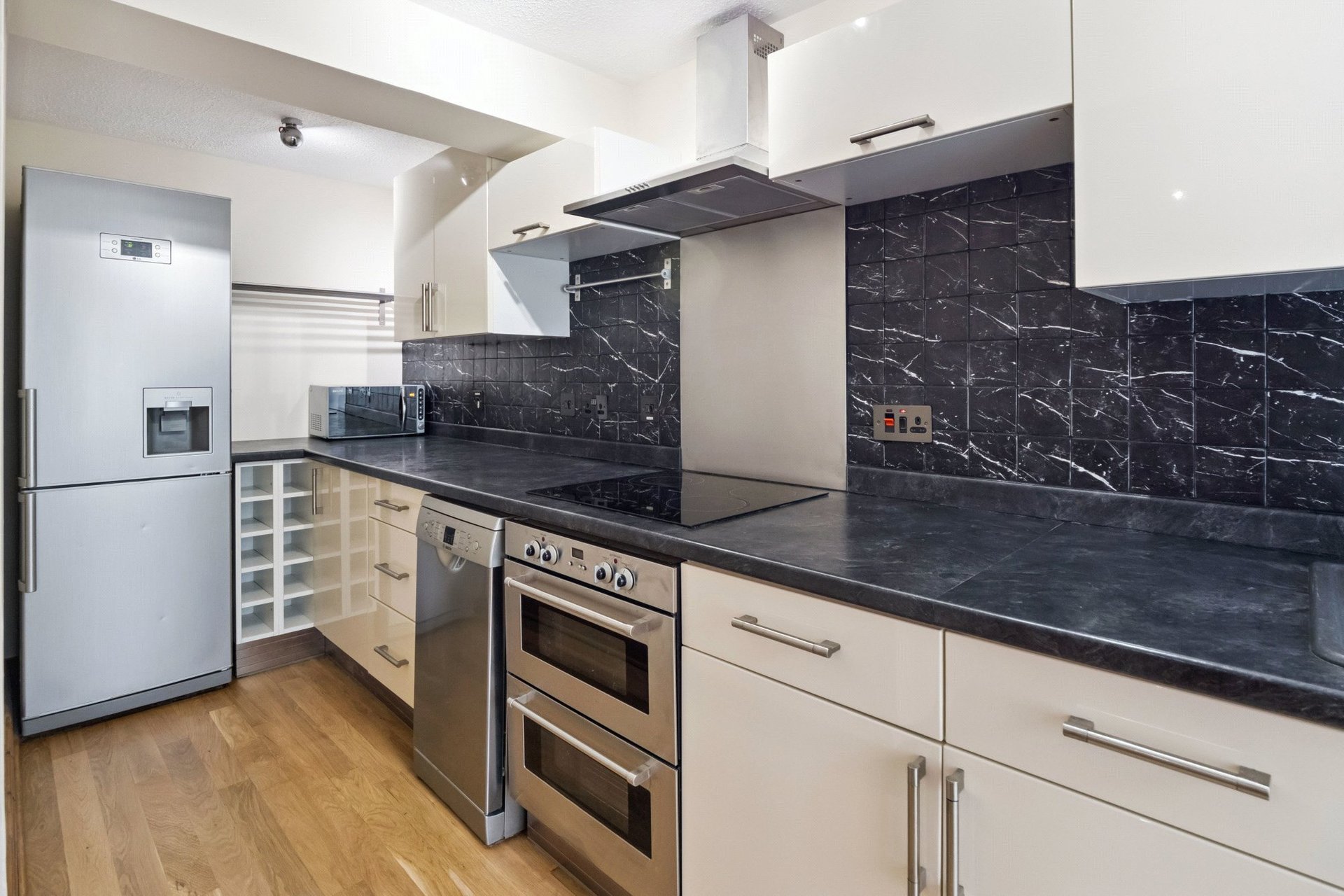 56/9 Timber Bush, Leith, Edinburgh, EH6 6QH - Picture #12