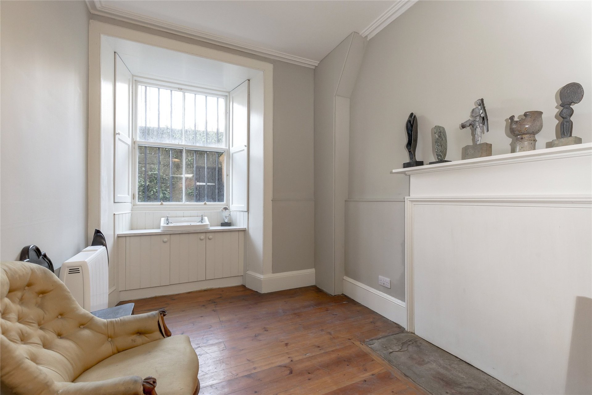1 Gloucester Place, Edinburgh, EH3 6EE - Picture #24